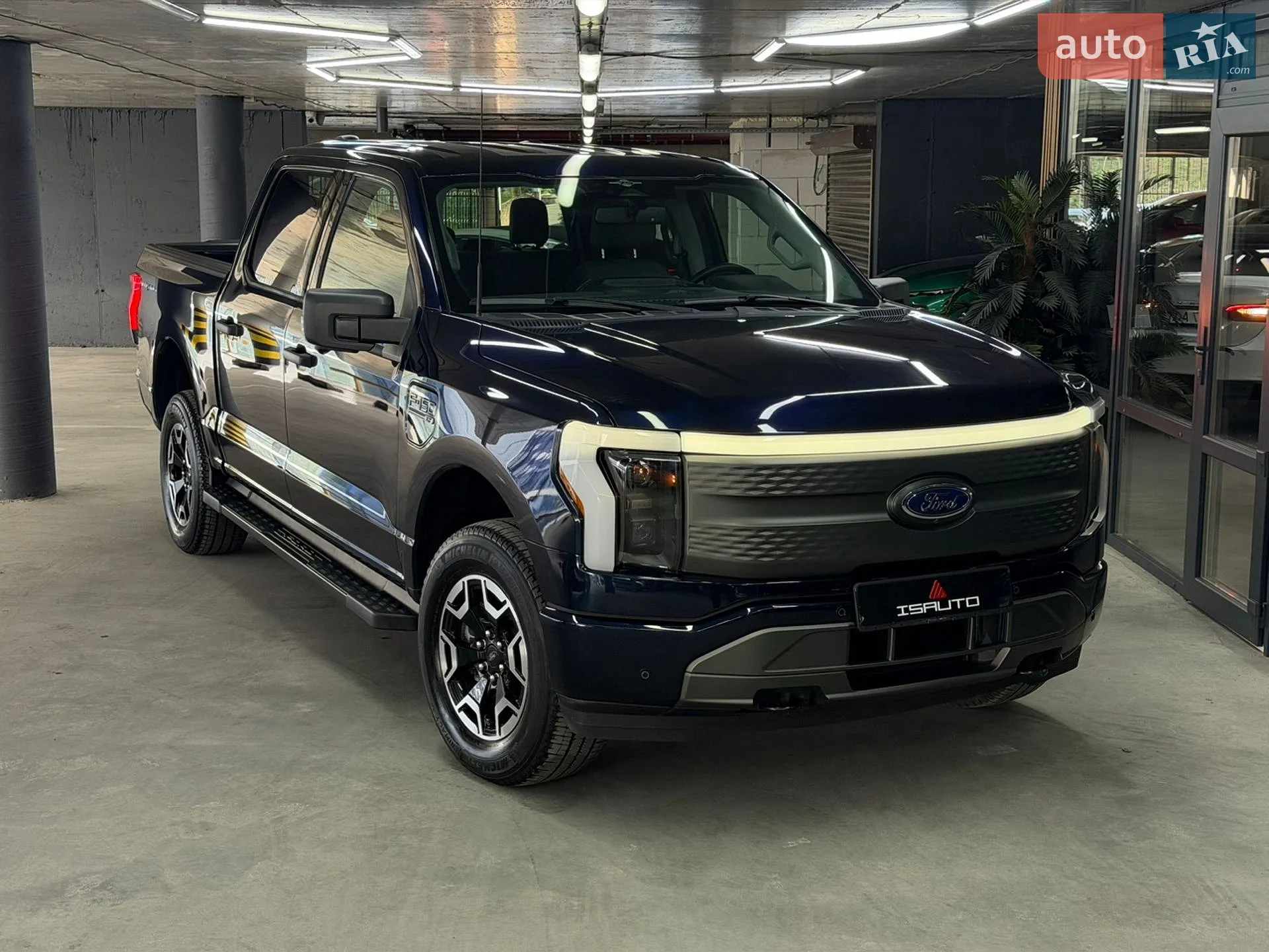 Ford F-150 Lightning, 2023