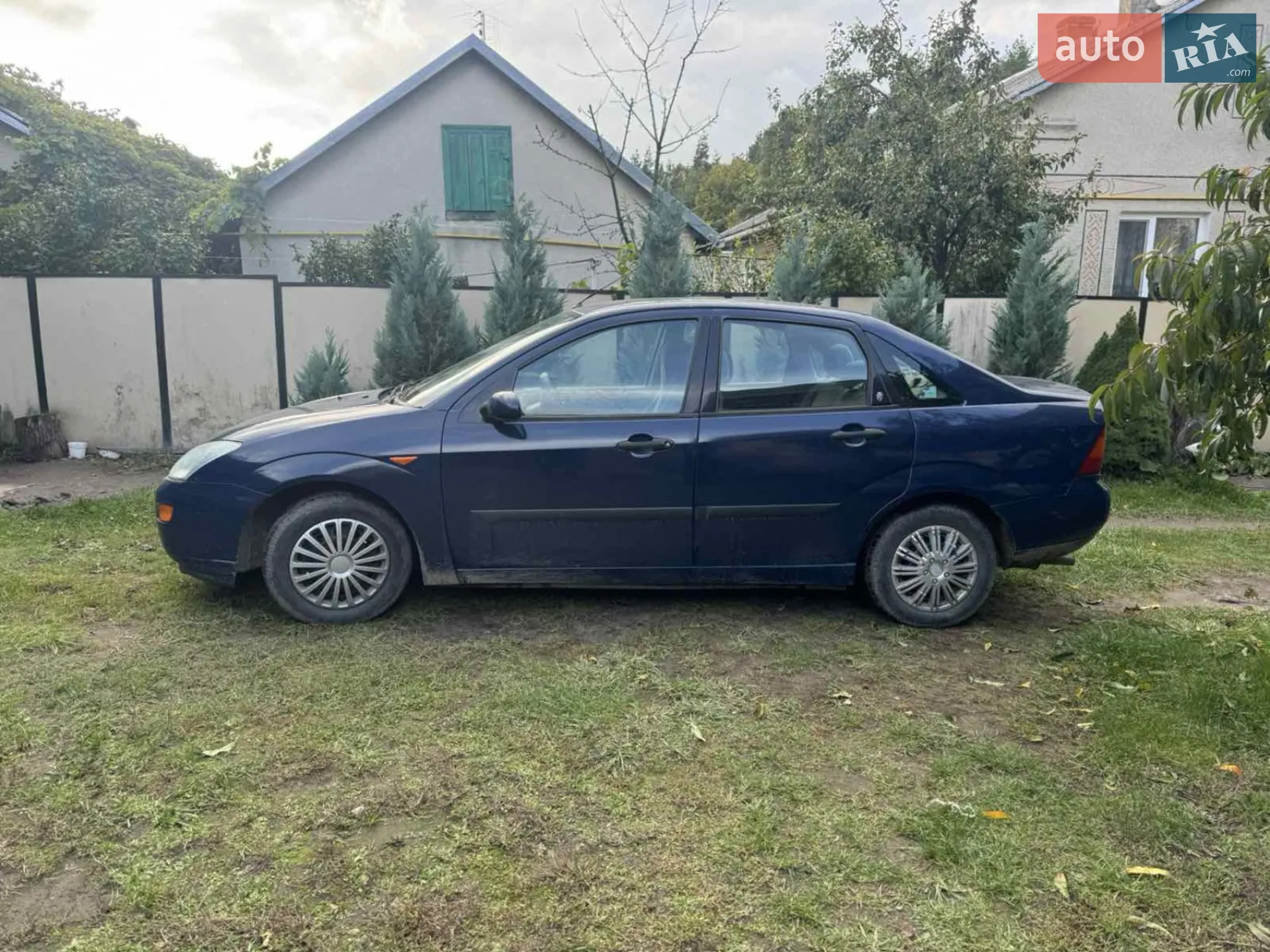 Ford Focus, 2001
