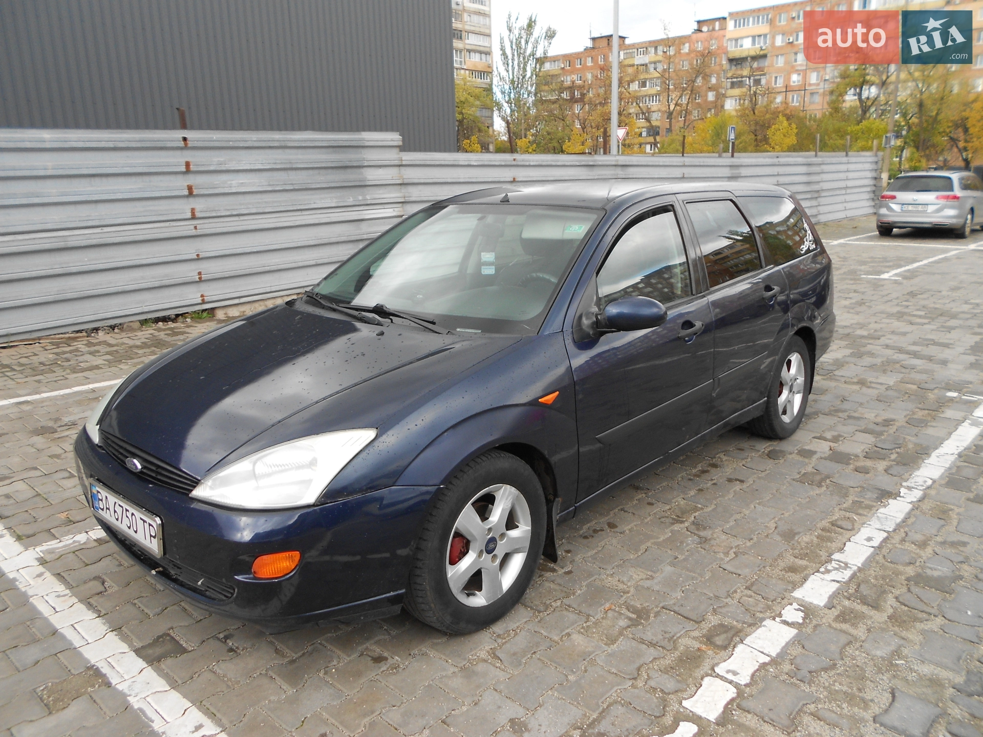 Ford Focus, 2001