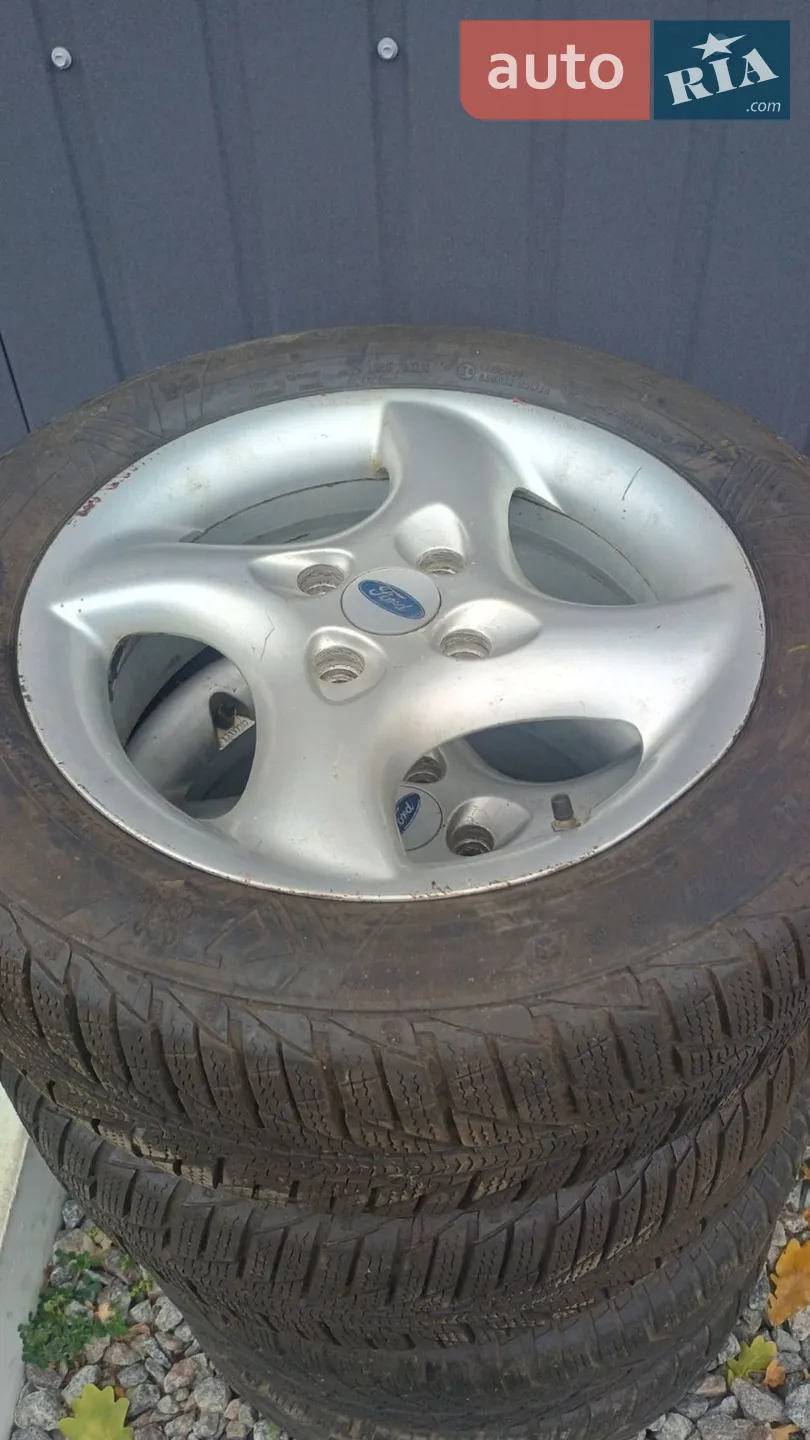 Ford Focus, 2002