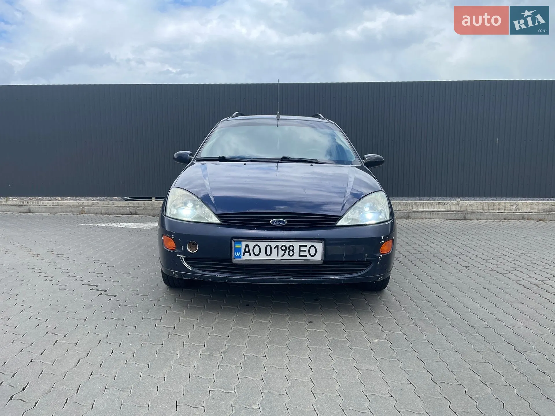 Ford Focus, 2001