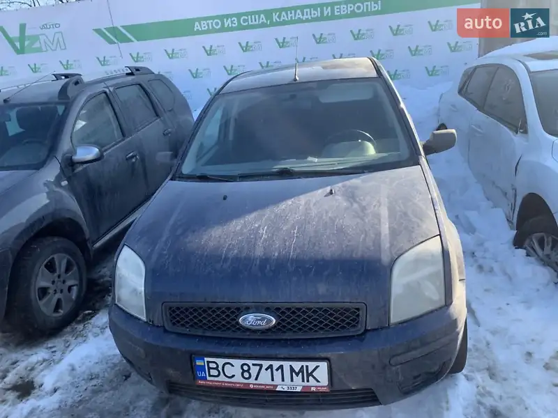 Ford Fusion, 2002