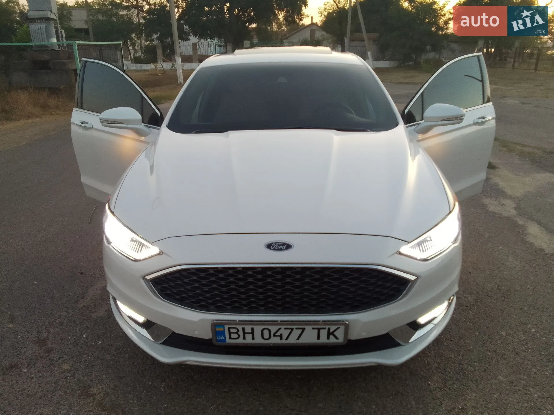 Ford Fusion, 2016