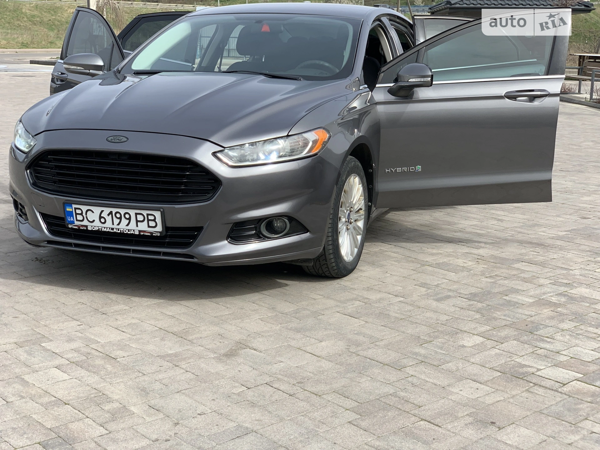 Ford Fusion, 2014