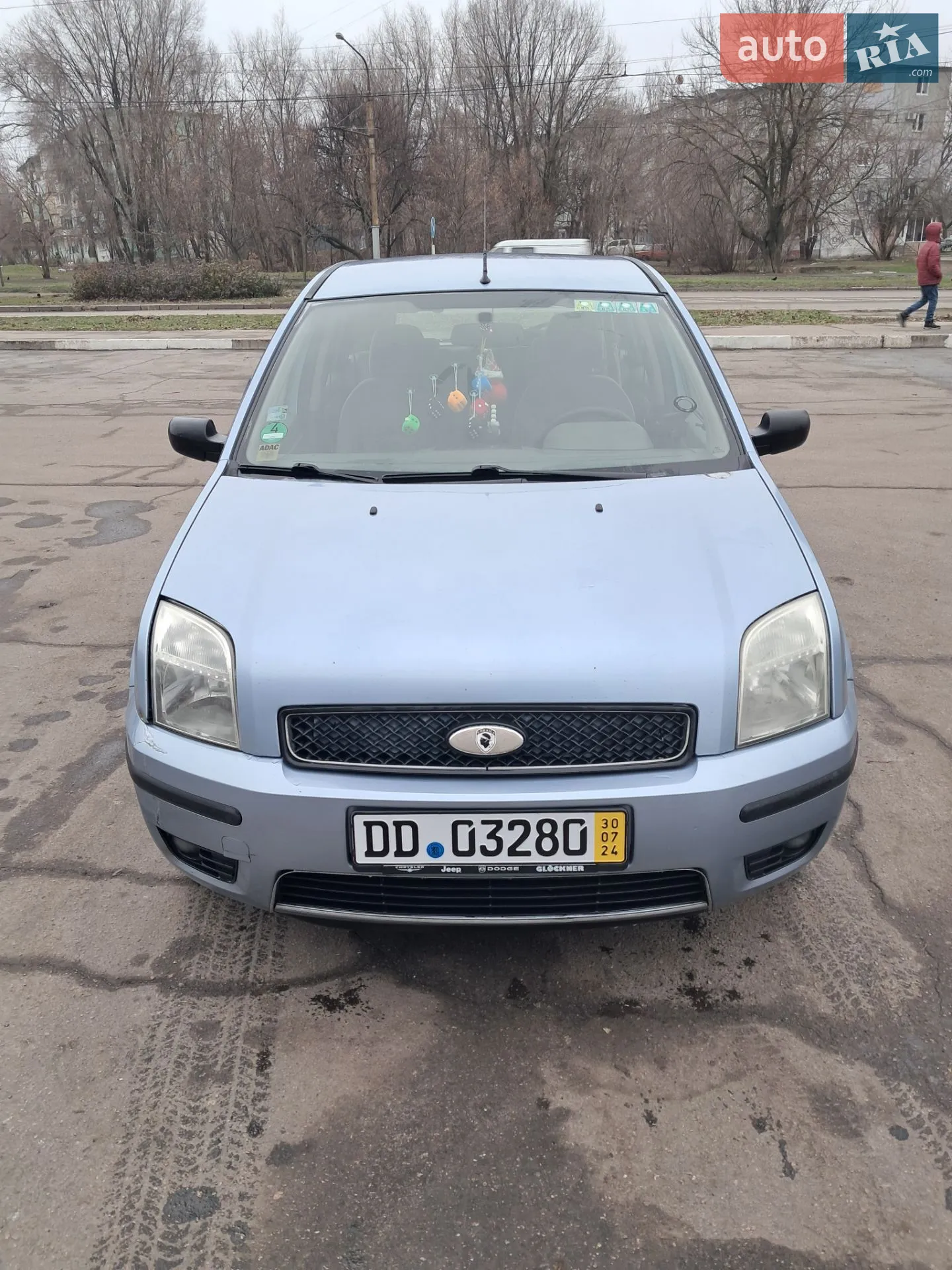 Ford Fusion, 2004