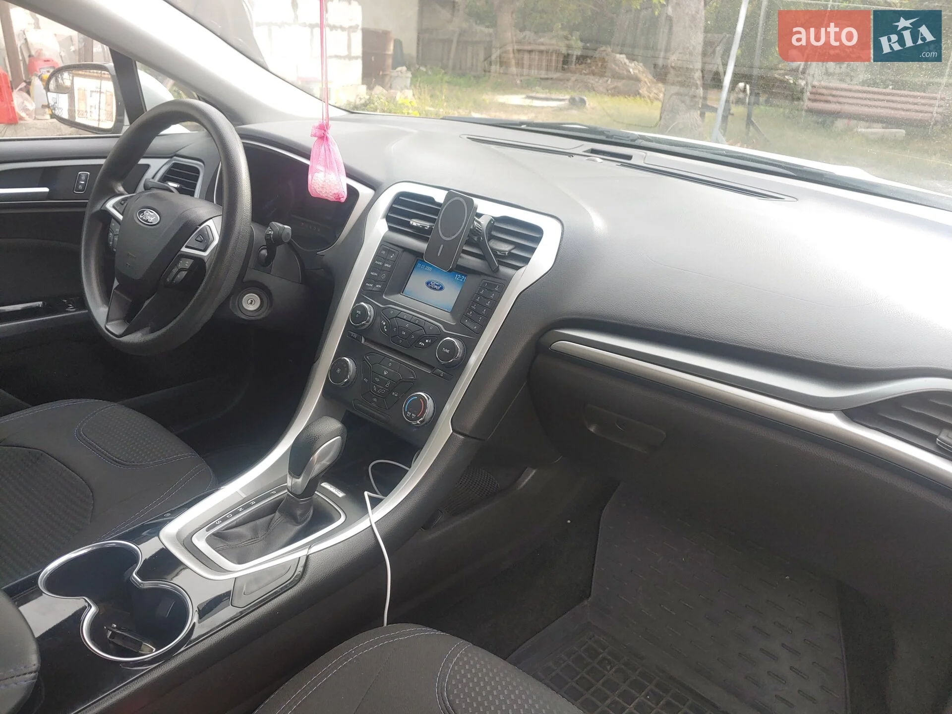 Ford Fusion, 2015