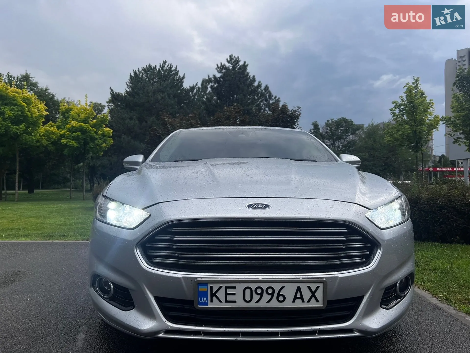 Ford Fusion, 2013