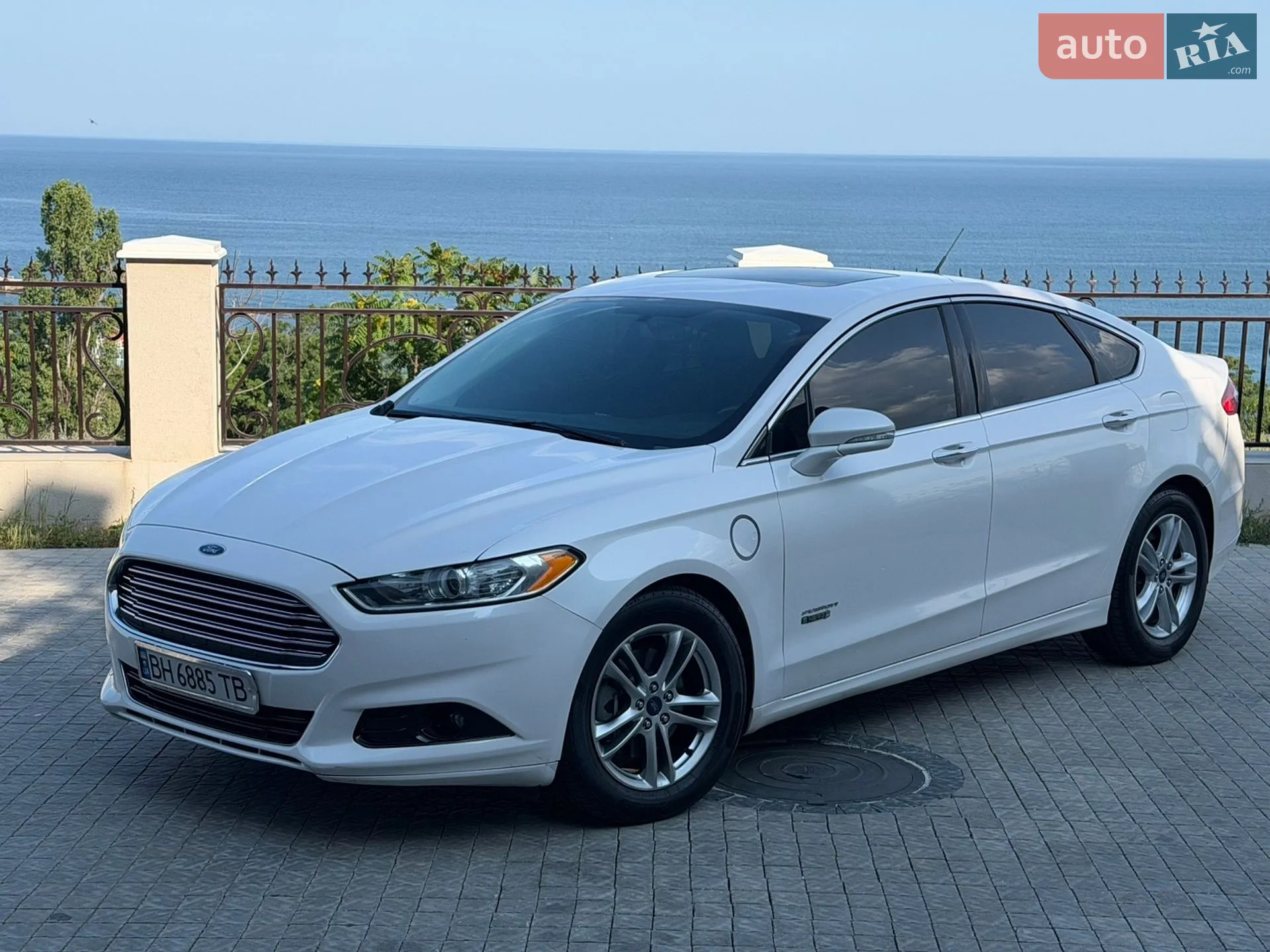 Ford Fusion, 2015