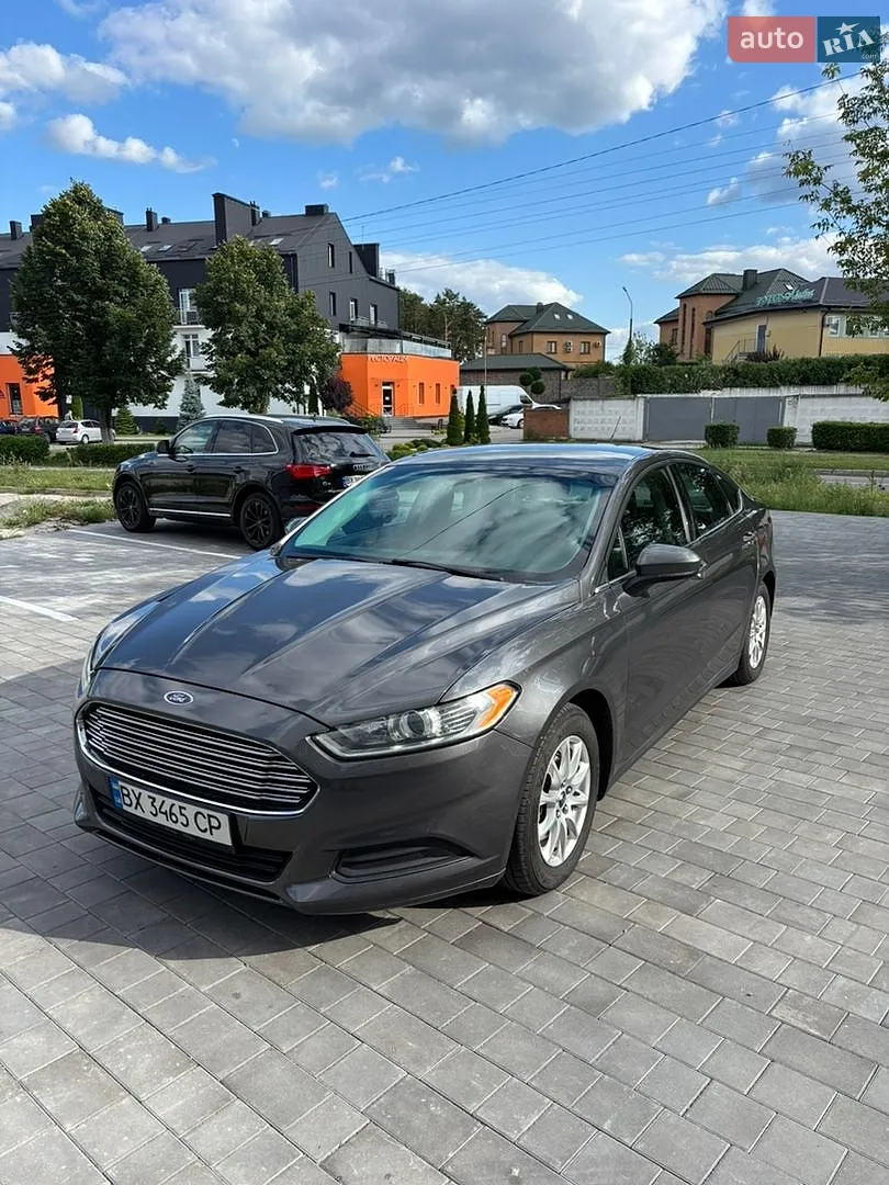 Ford Fusion, 2016