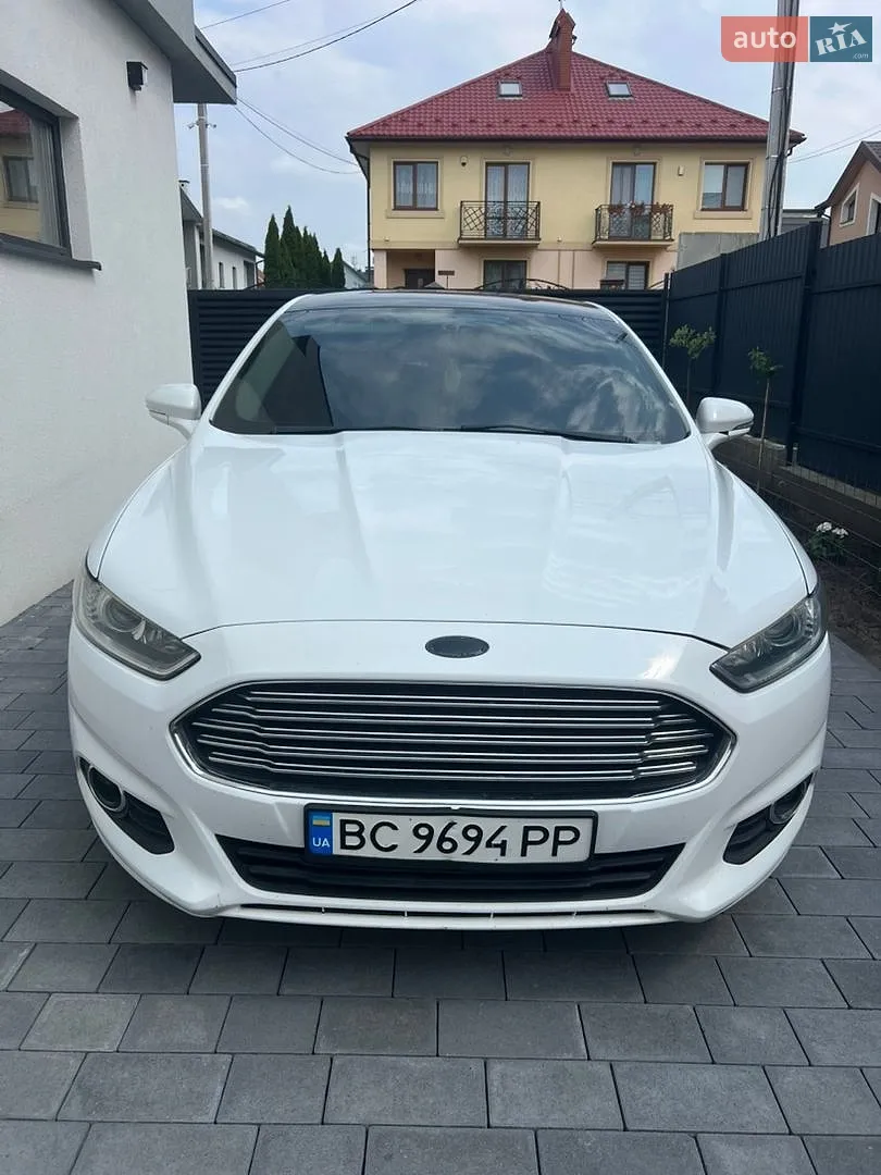 Ford Fusion, 2015