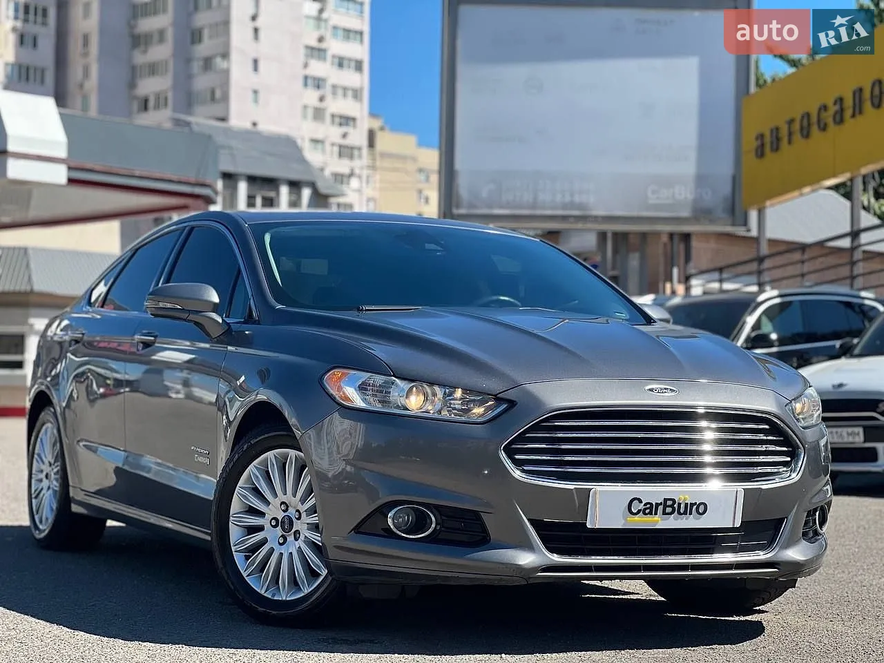 Ford Fusion, 2014