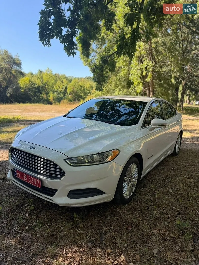 Ford Fusion, 2013