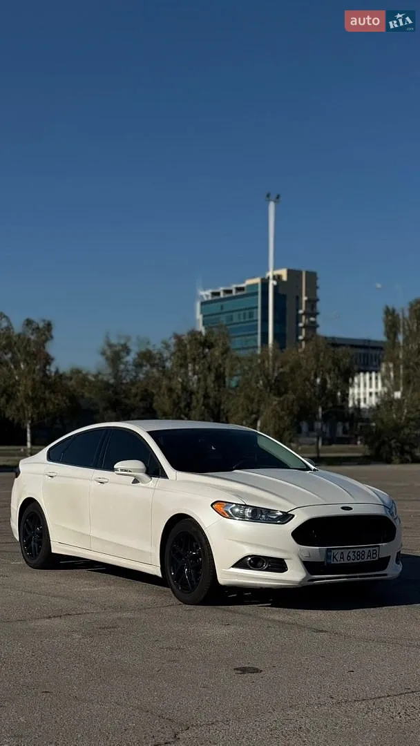 Ford Fusion, 2016