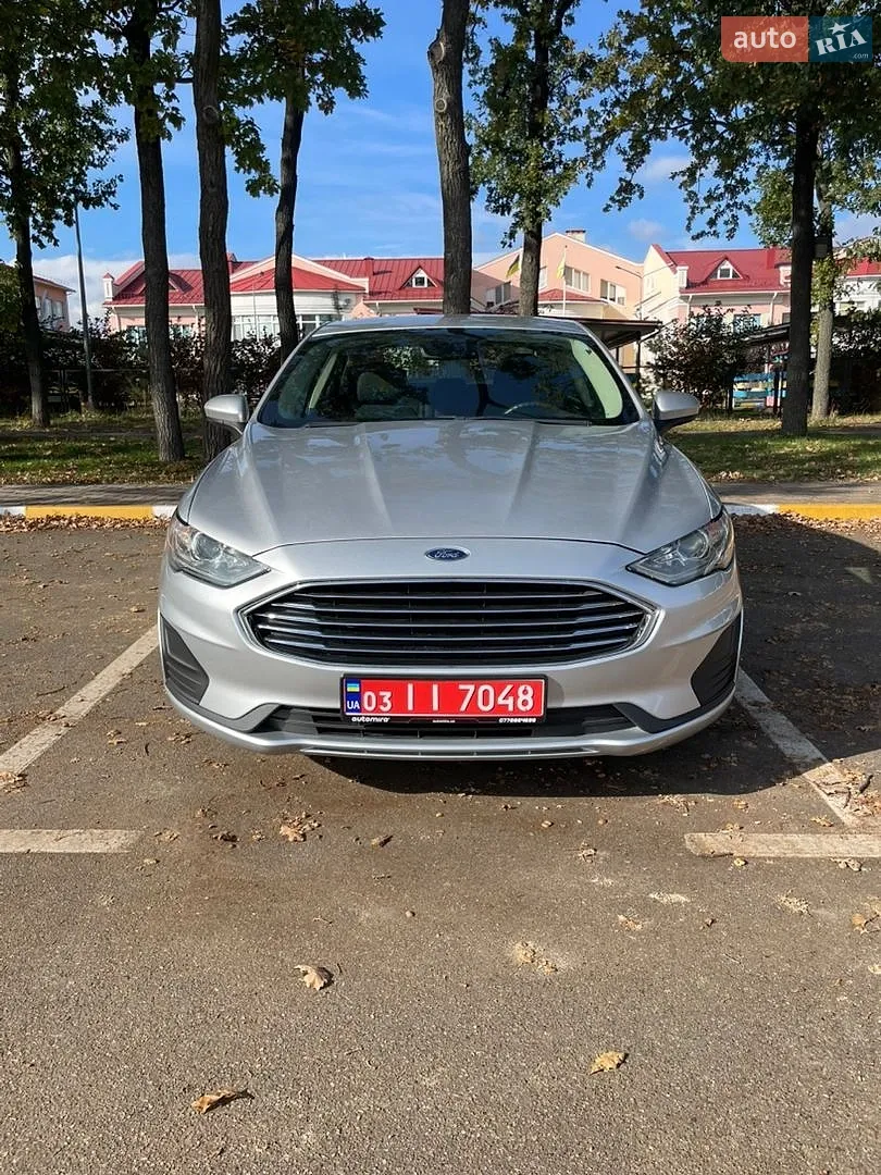 Ford Fusion, 2019