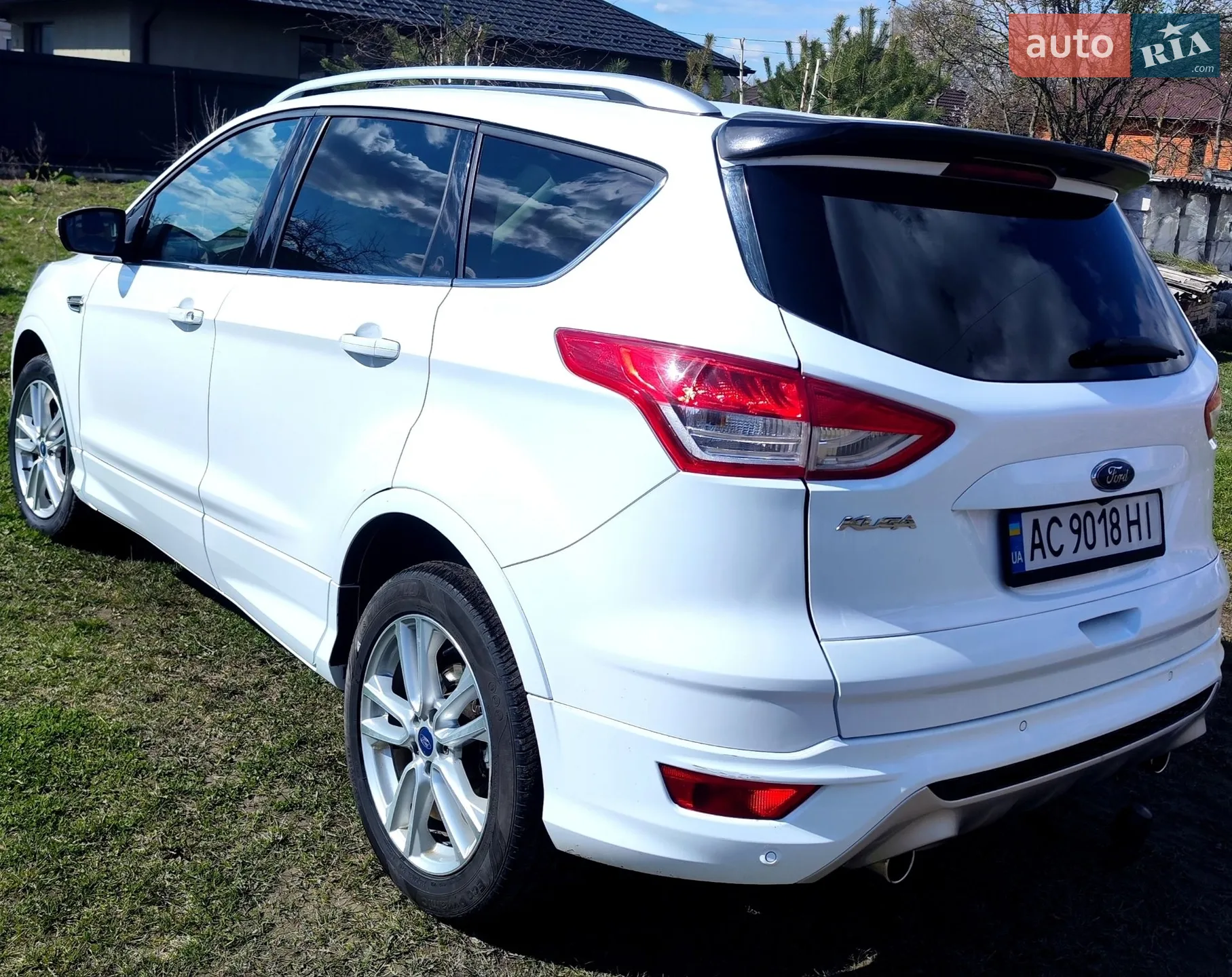 Ford Kuga, 2016