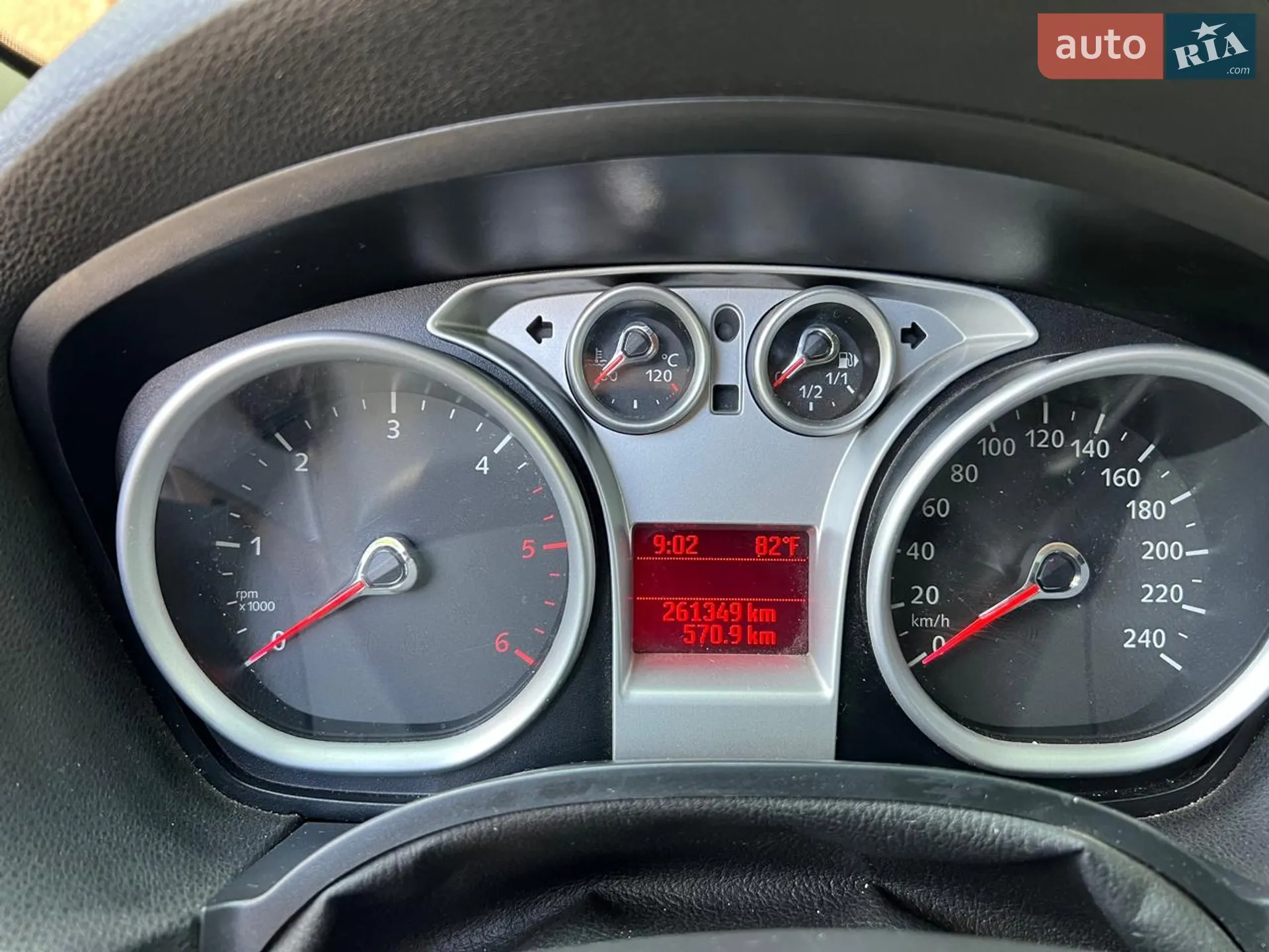 Ford Kuga, 2011