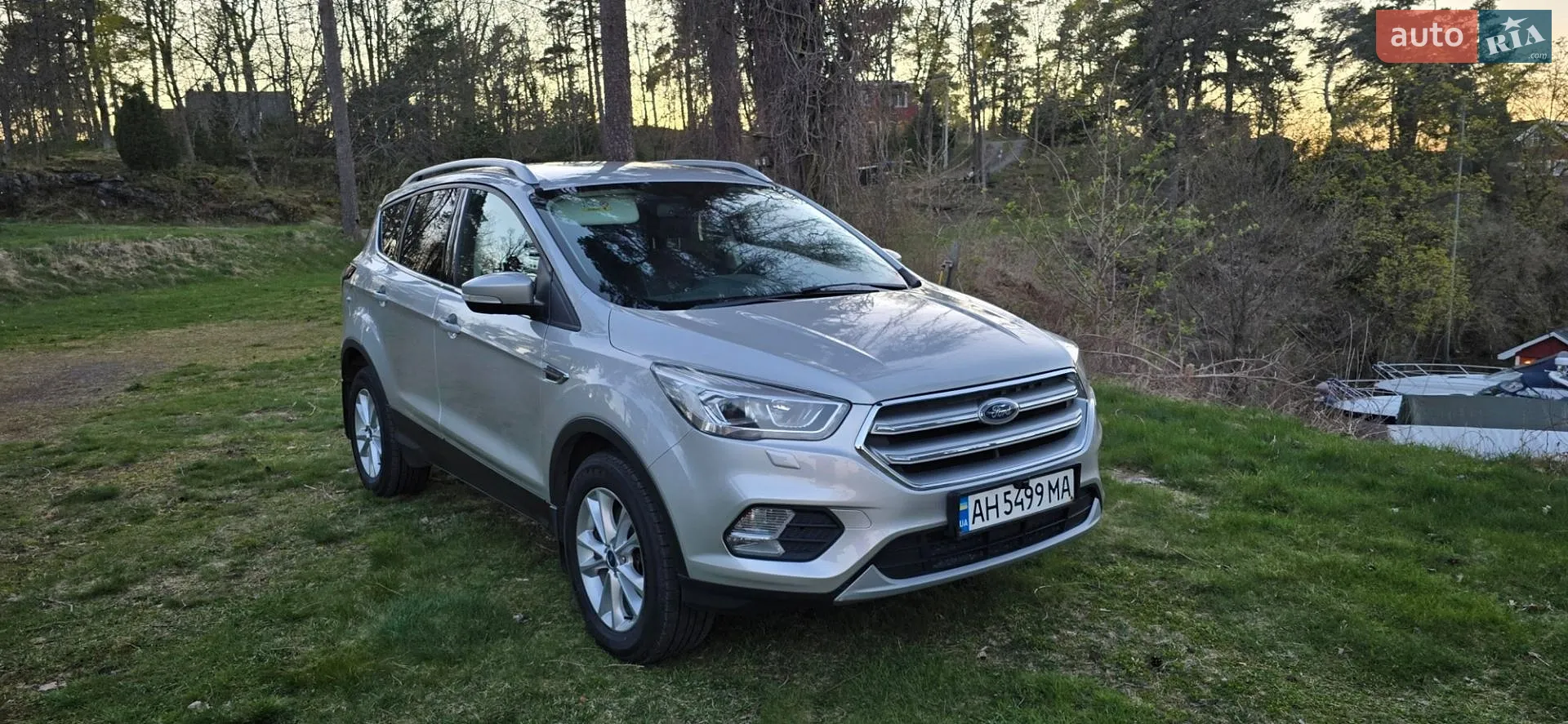 Ford Kuga, 2019