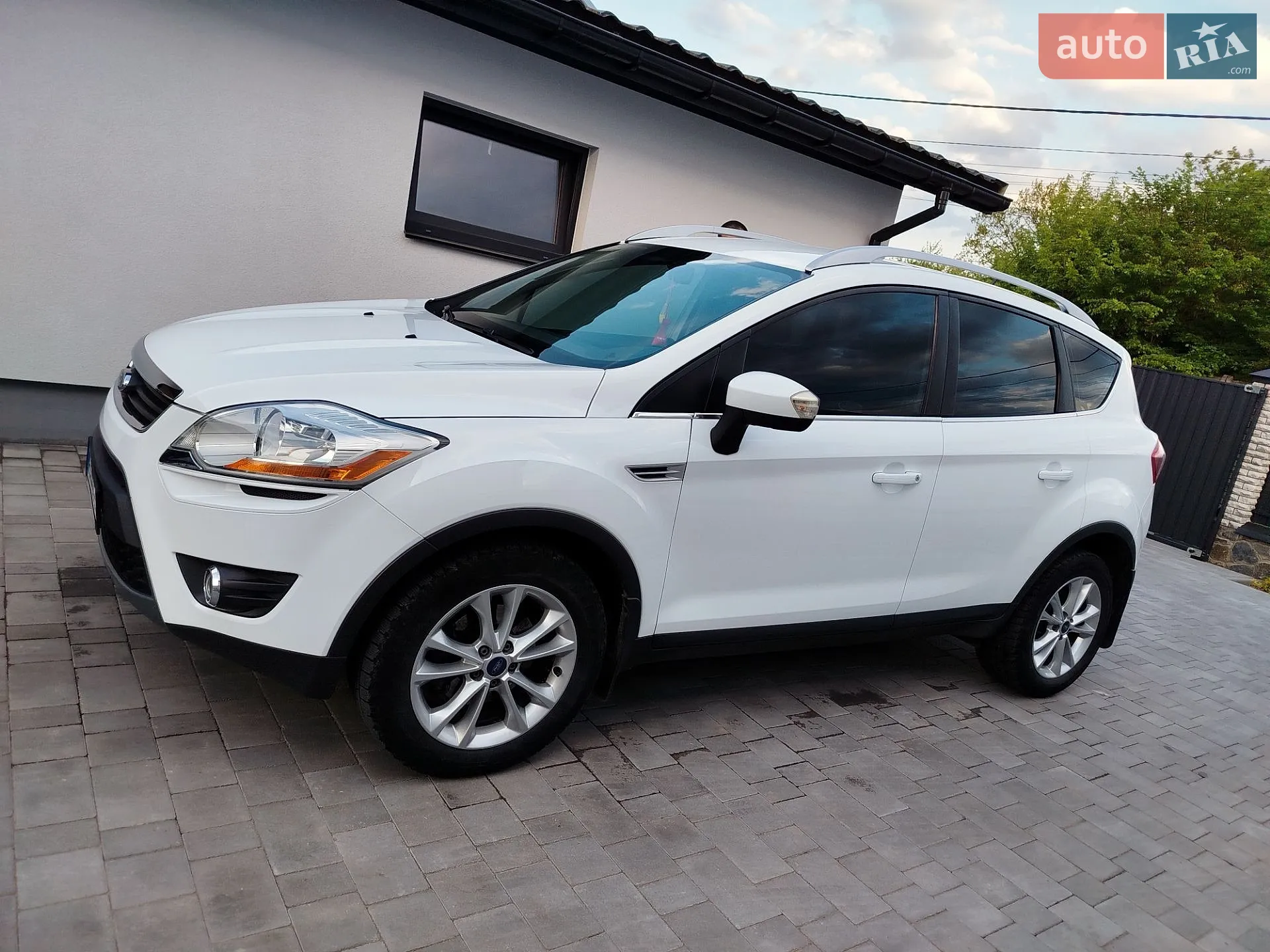 Ford Kuga, 2012