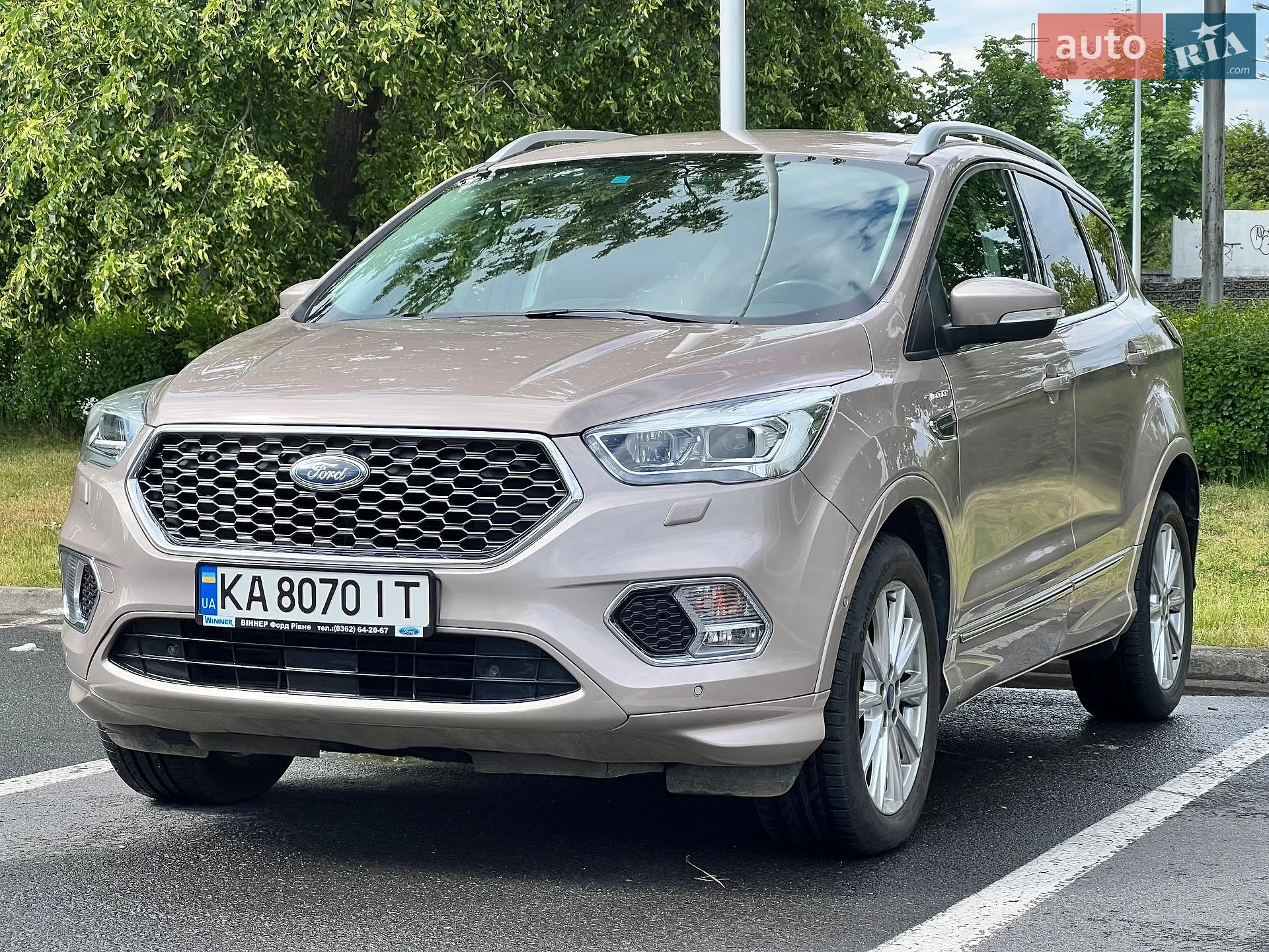 Ford Kuga, 2017