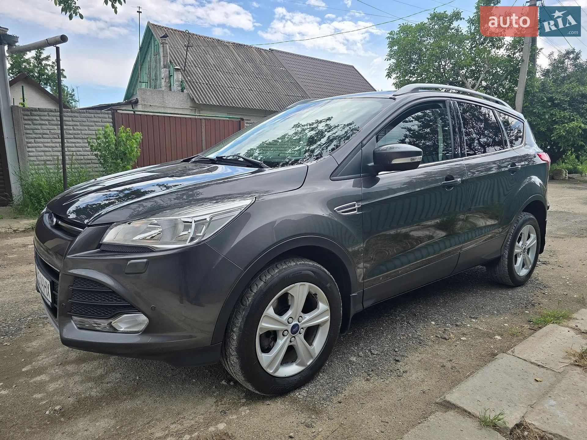 Ford Kuga, 2016