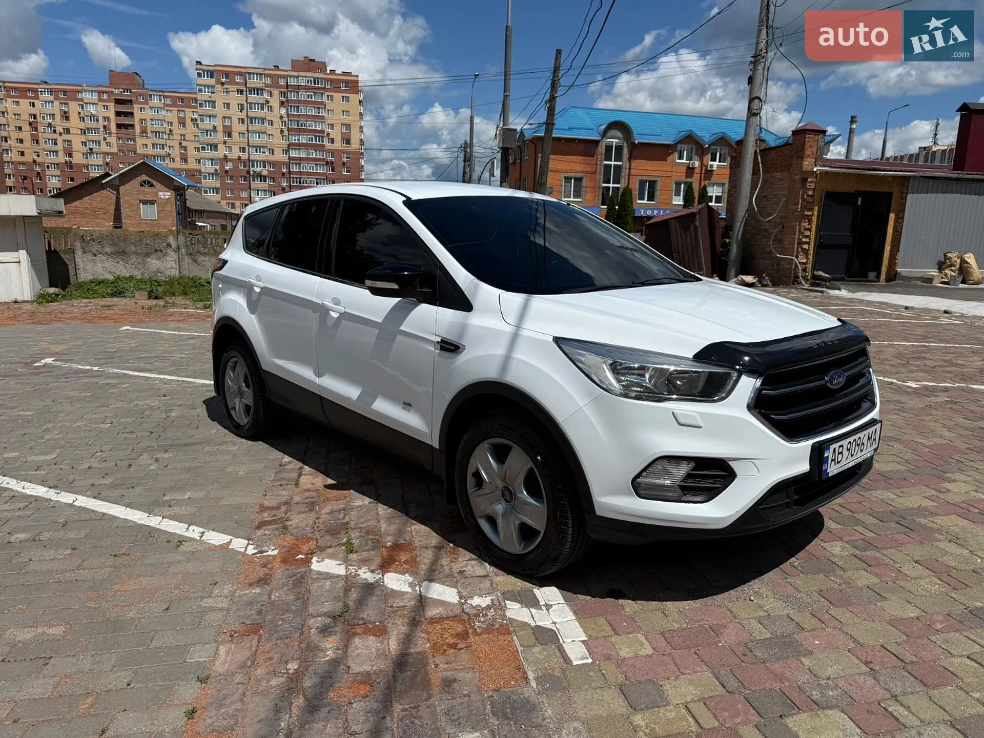 Ford Kuga, 2017