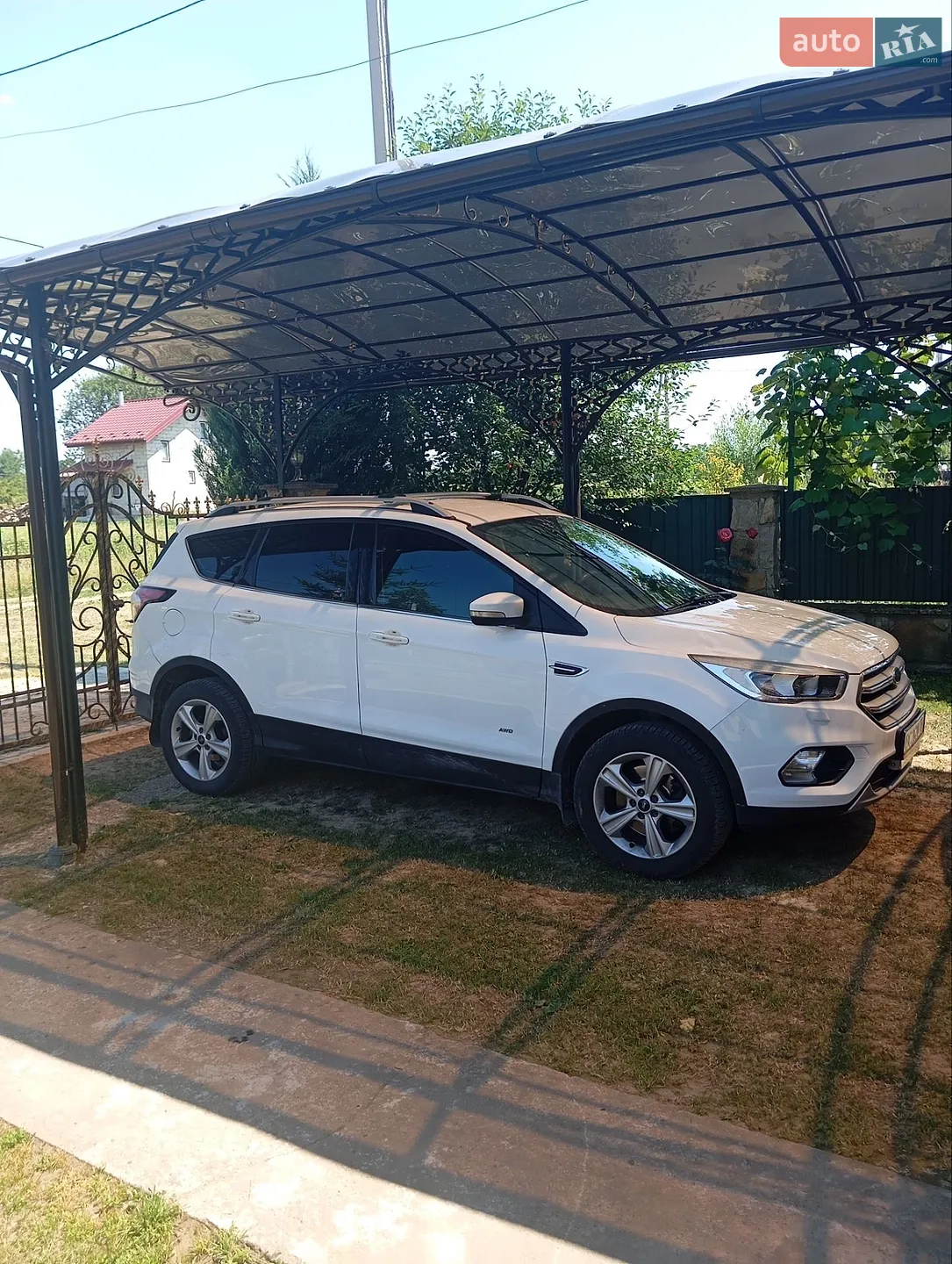 Ford Kuga, 2017