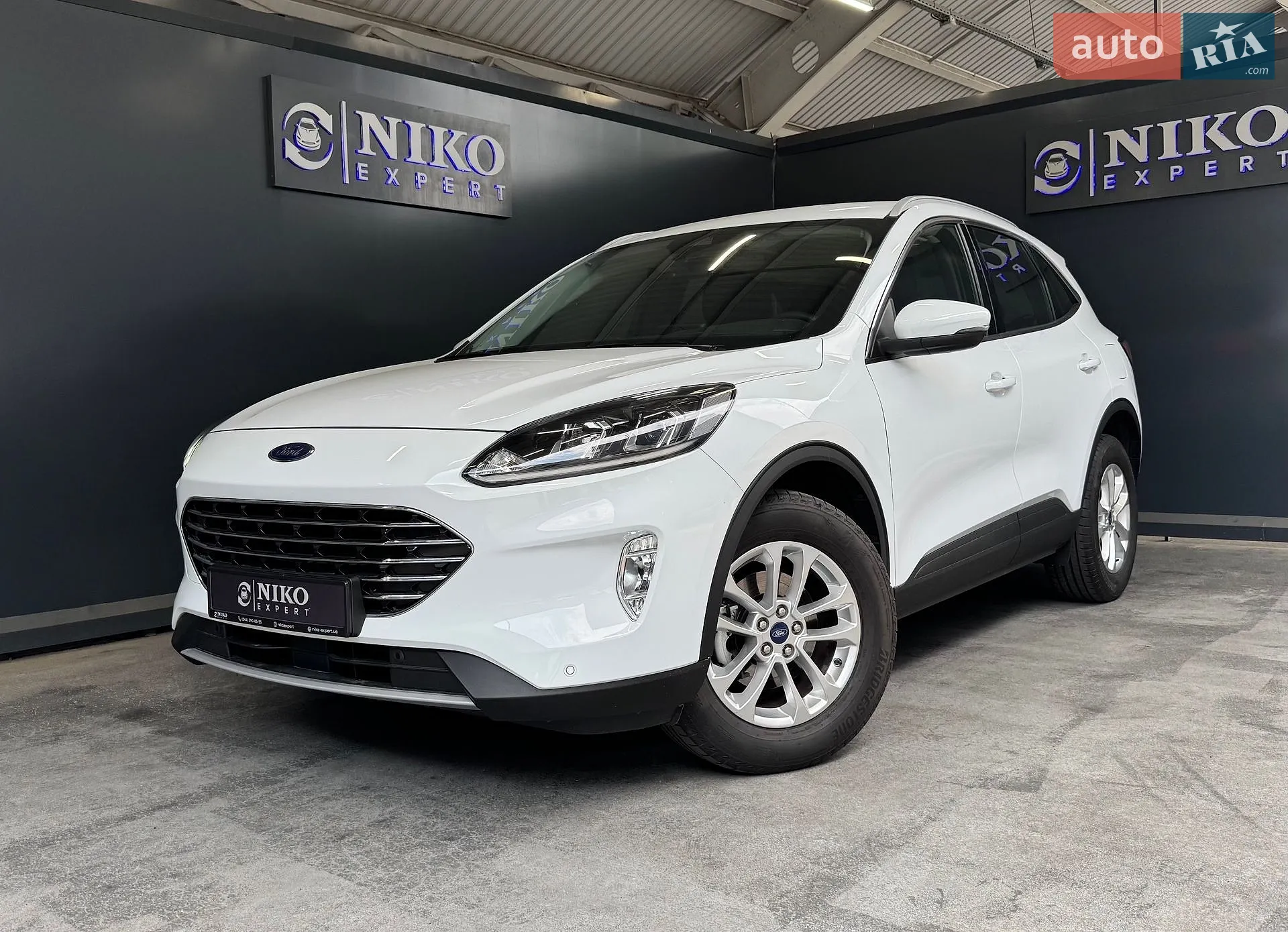 Ford Kuga, 2023