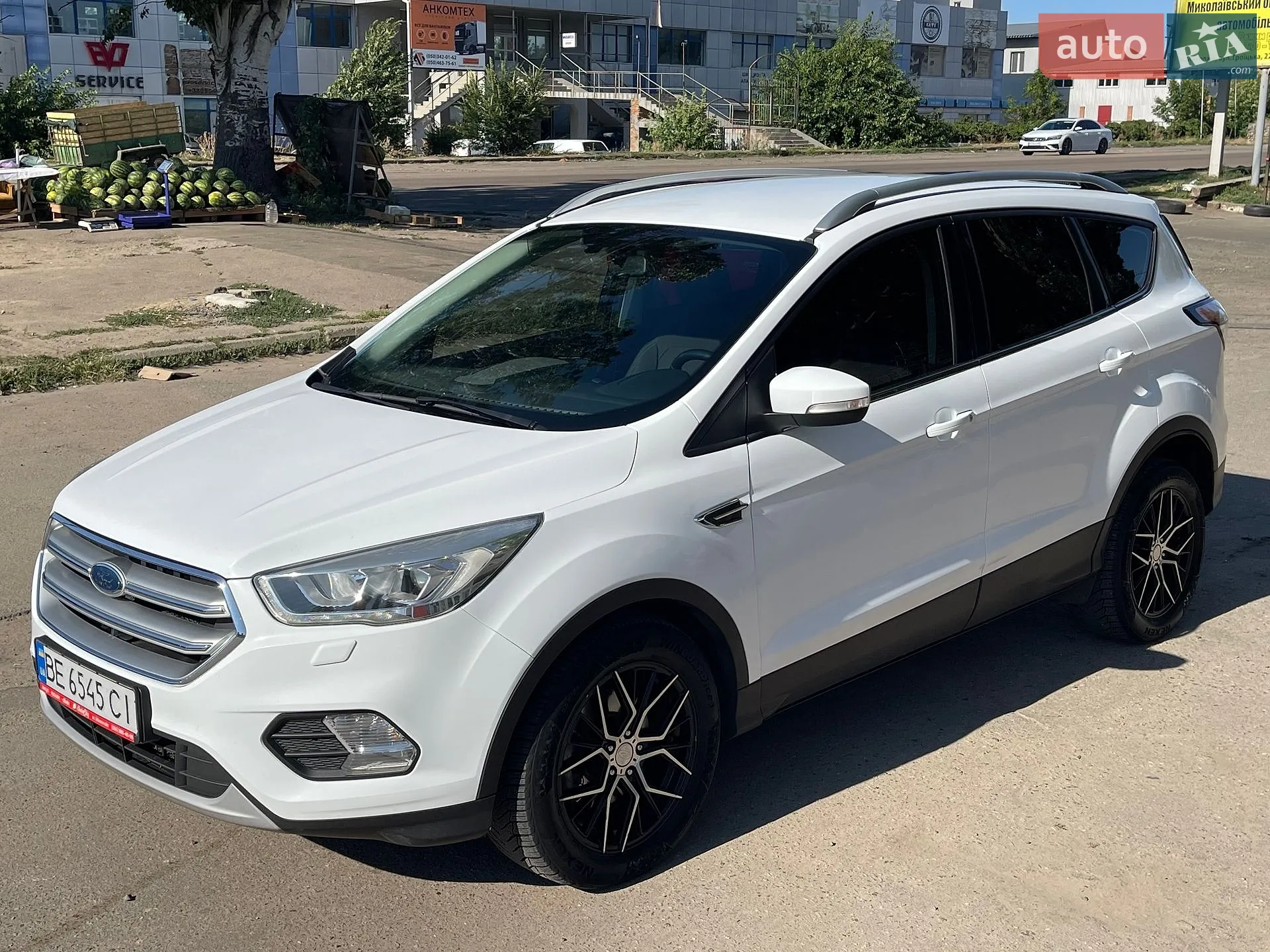 Ford Kuga, 2019
