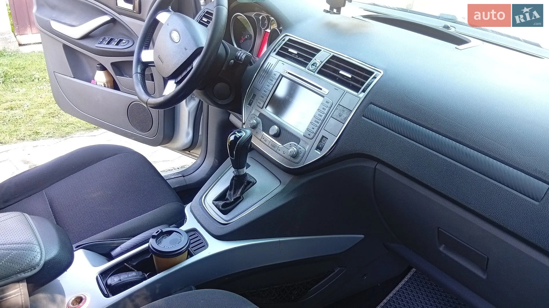 Ford Kuga, 2012