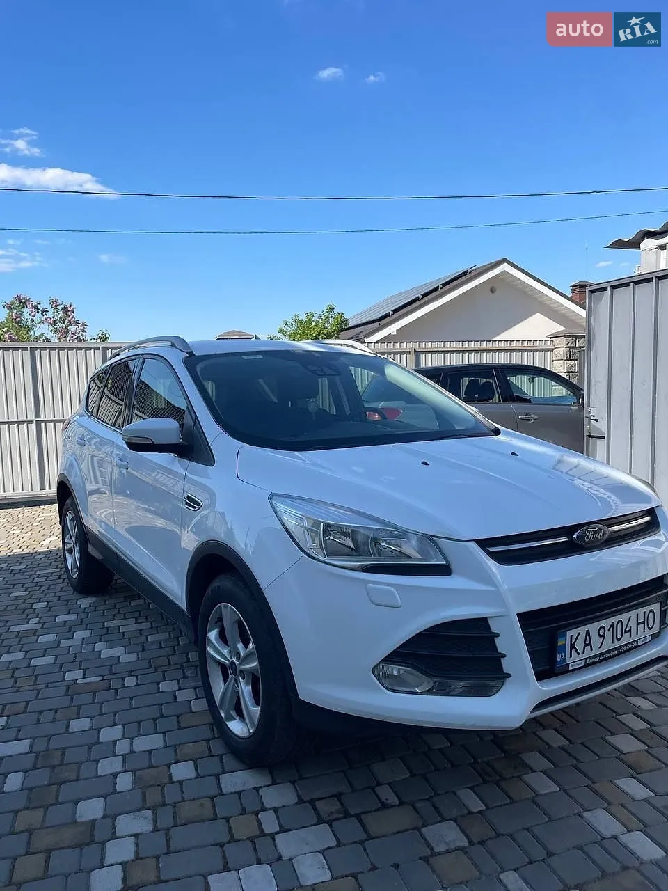 Ford Kuga, 2016
