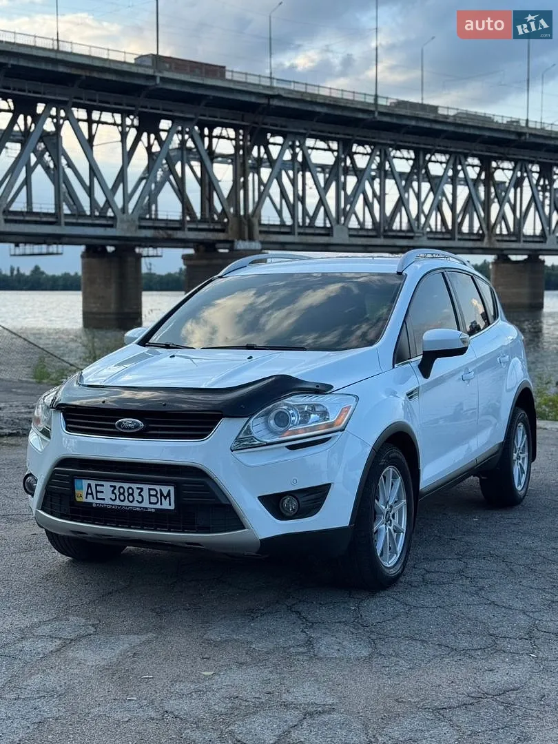 Ford Kuga, 2011