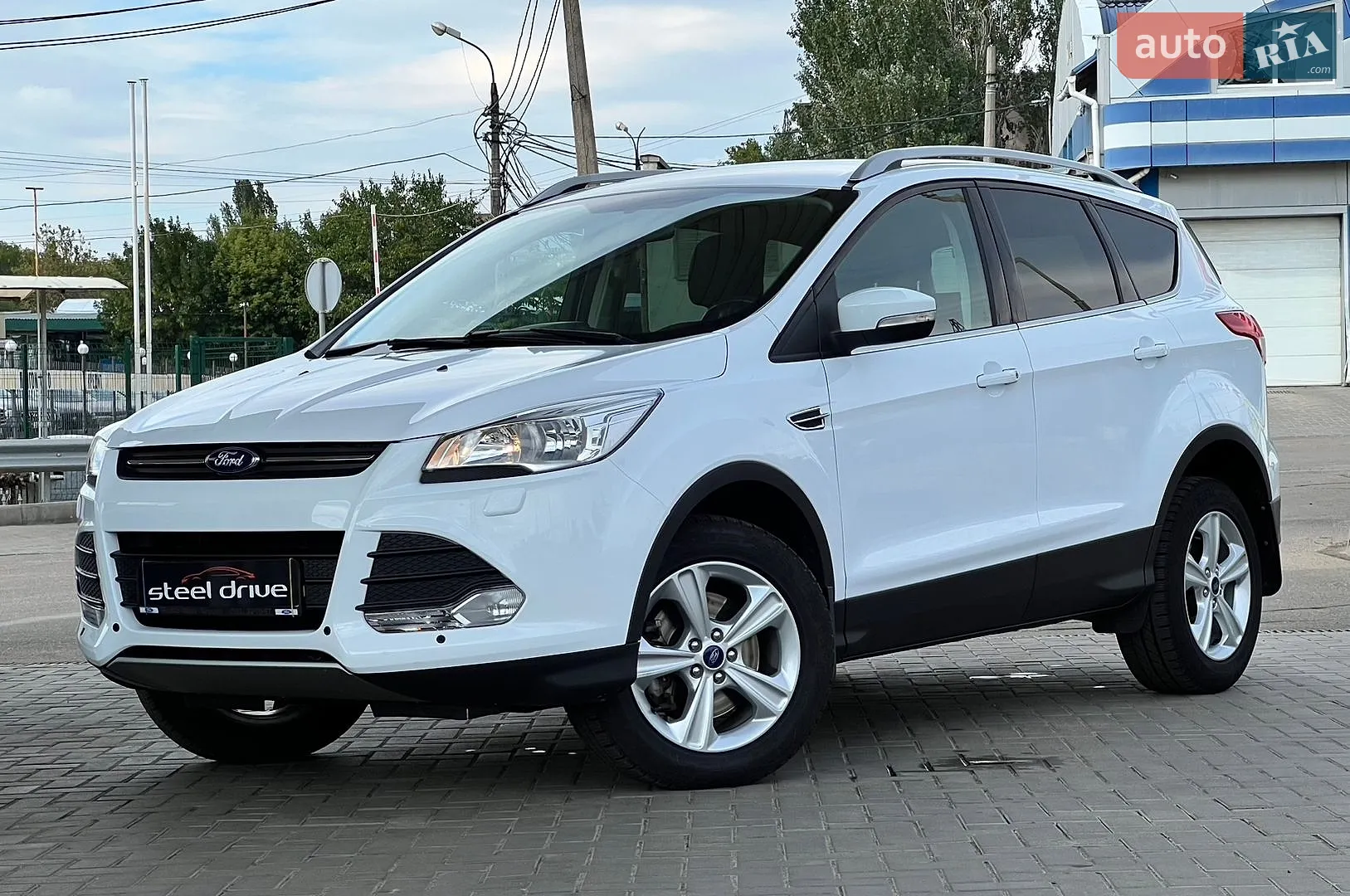 Ford Kuga, 2015