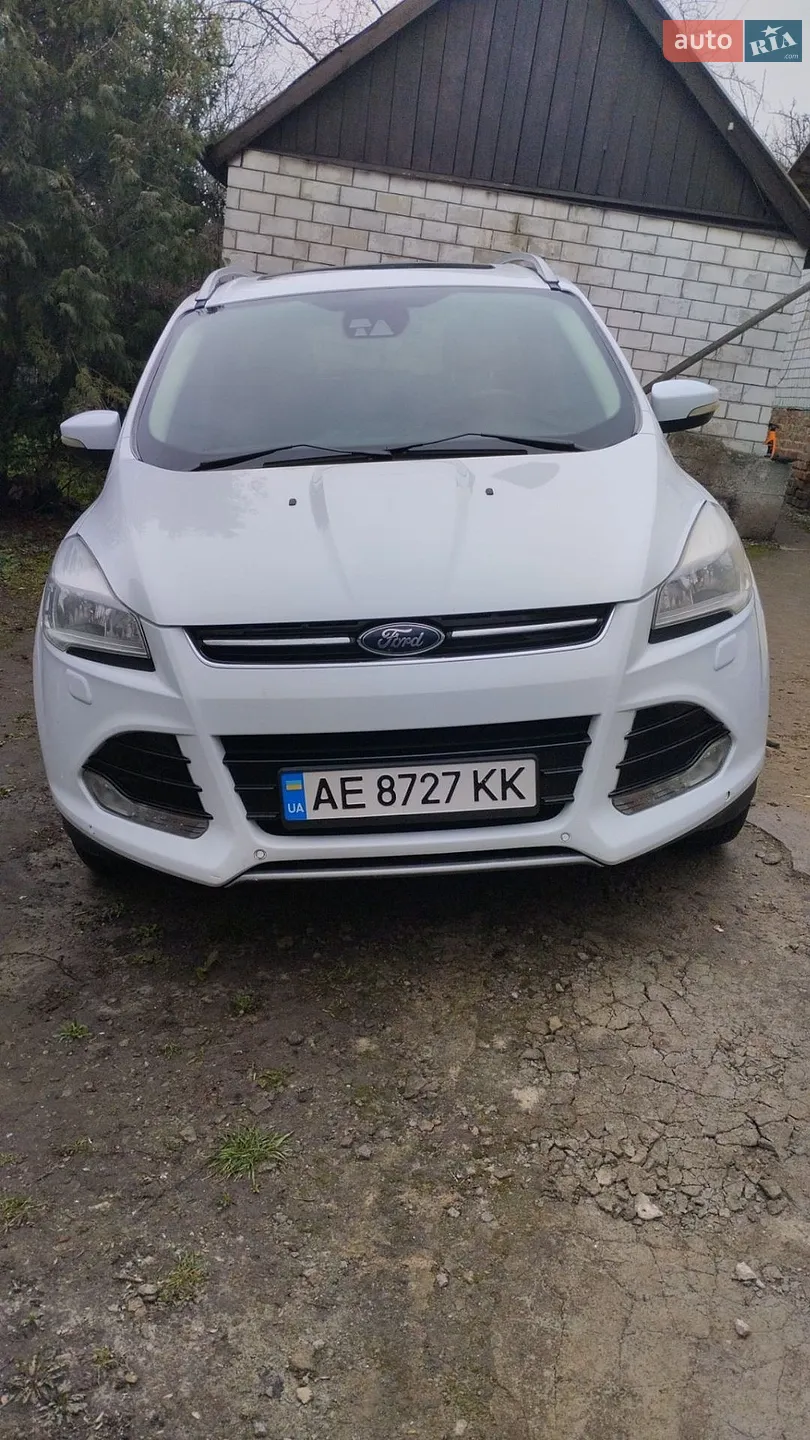 Ford Kuga, 2013