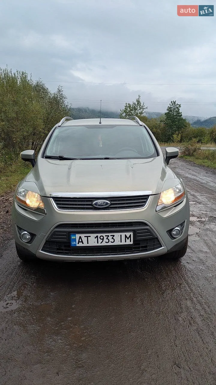 Ford Kuga, 2010