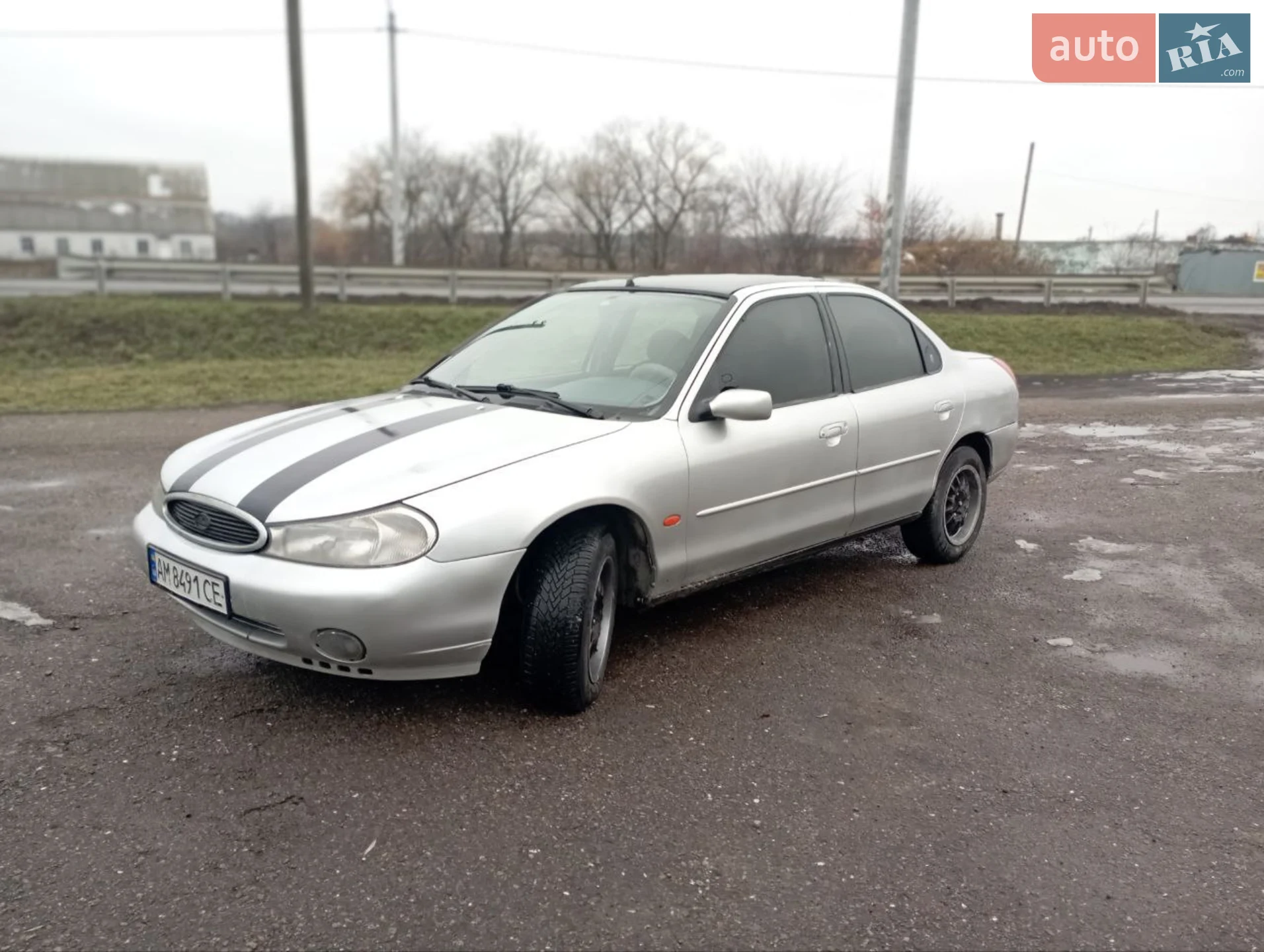 Ford Mondeo, 1996