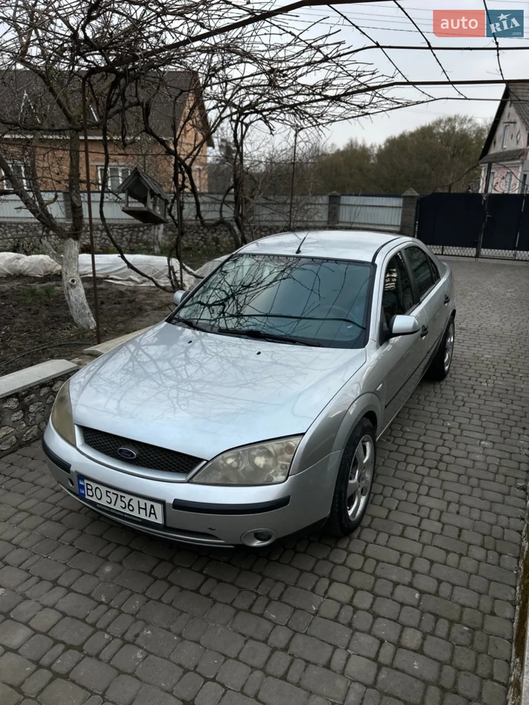 Ford Mondeo, 2001