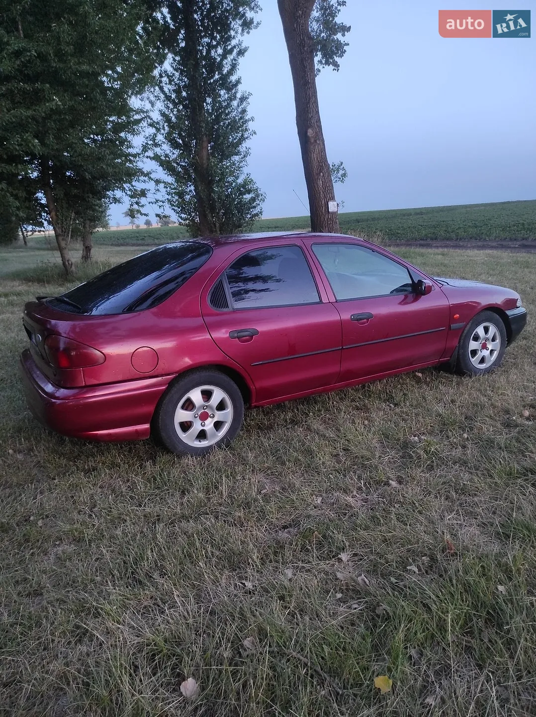 Ford Mondeo, 1996