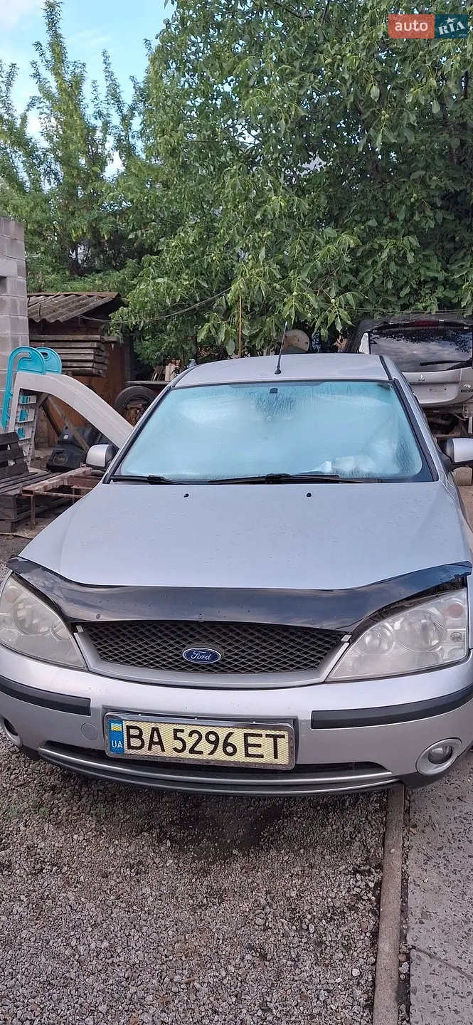 Ford Mondeo, 2001