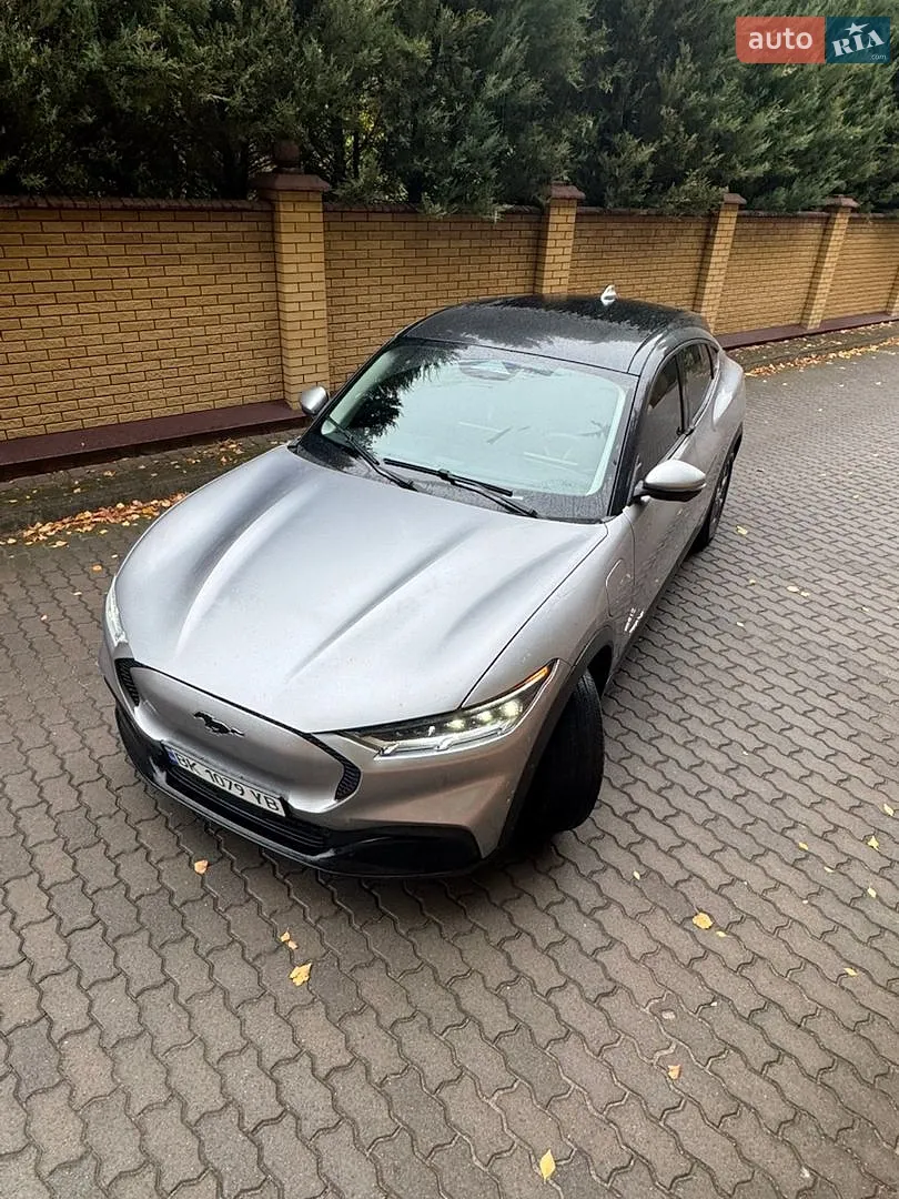 Ford Mustang Mach-E, 2021