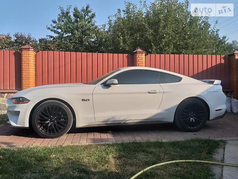 Ford Mustang, 2019