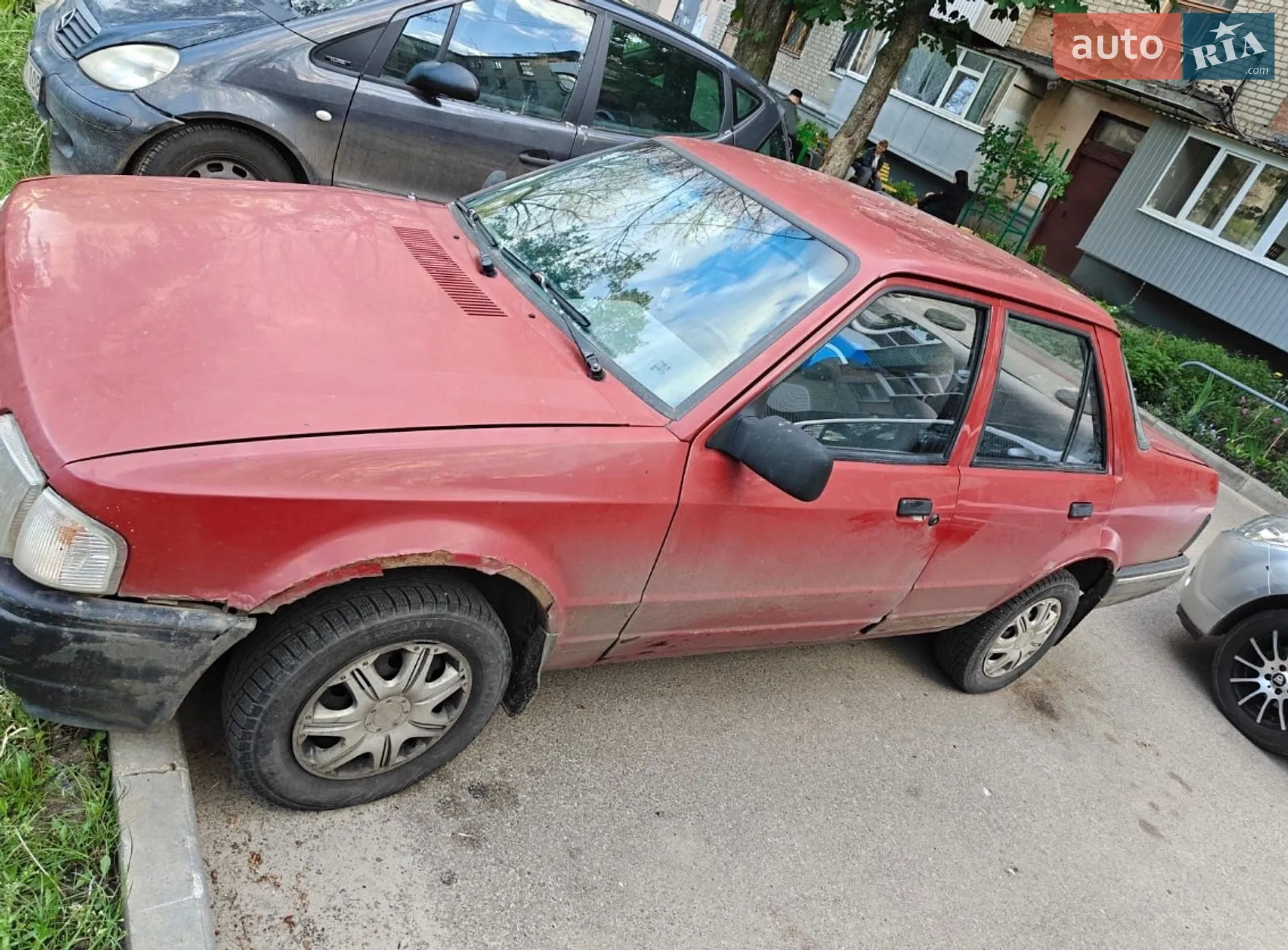 Ford Orion, 1989