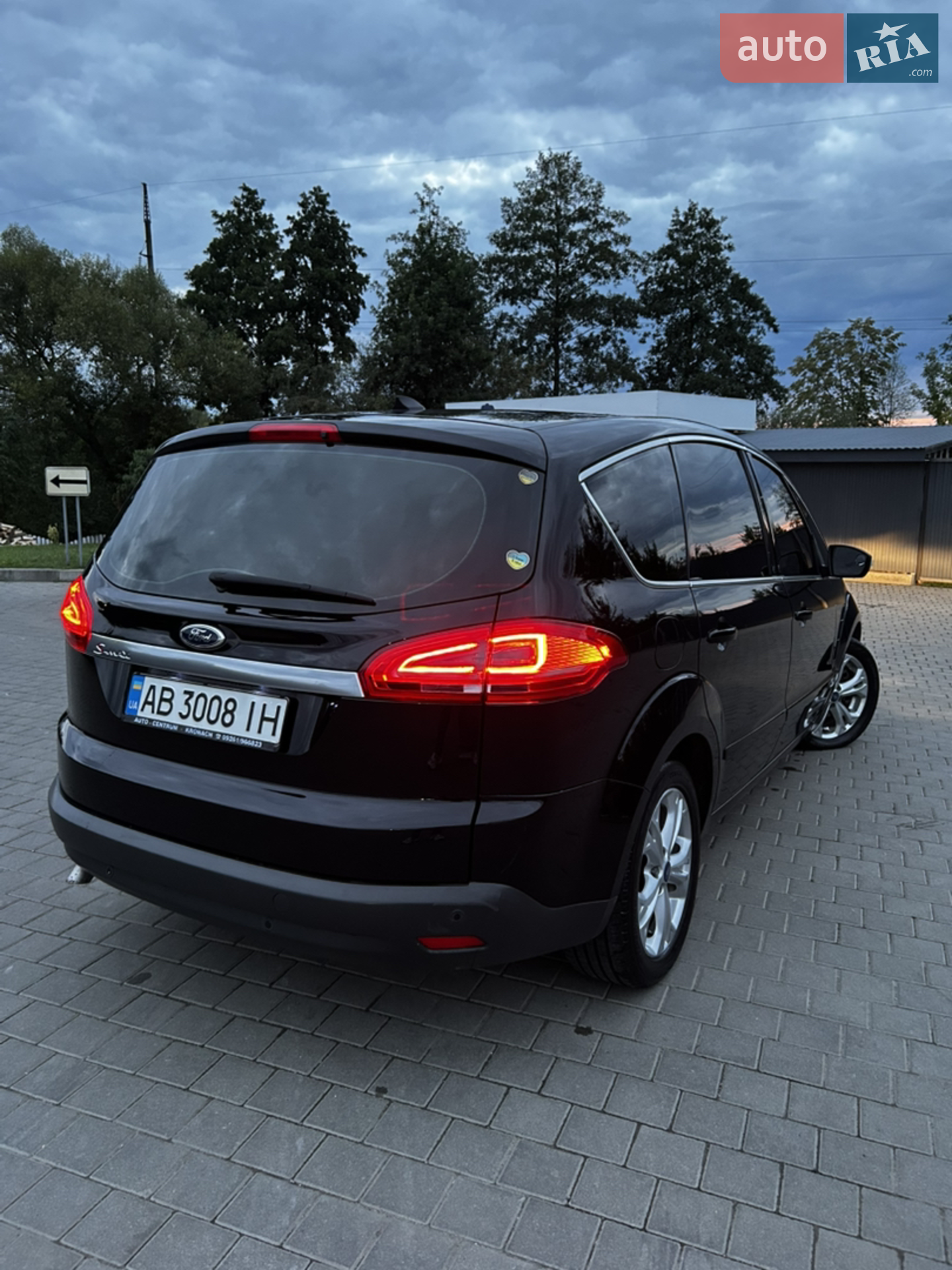 Ford S-Max, 2011