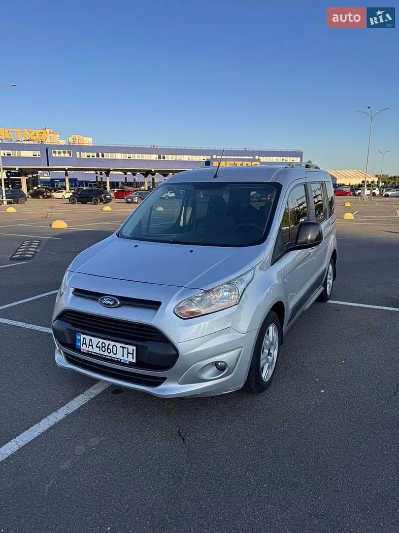 Ford Tourneo Connect, 2013