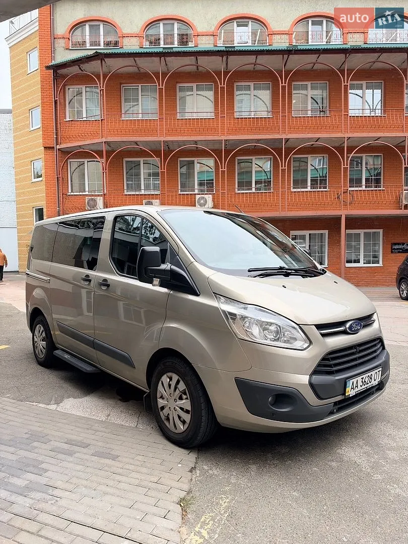 Ford Tourneo Custom, 2015