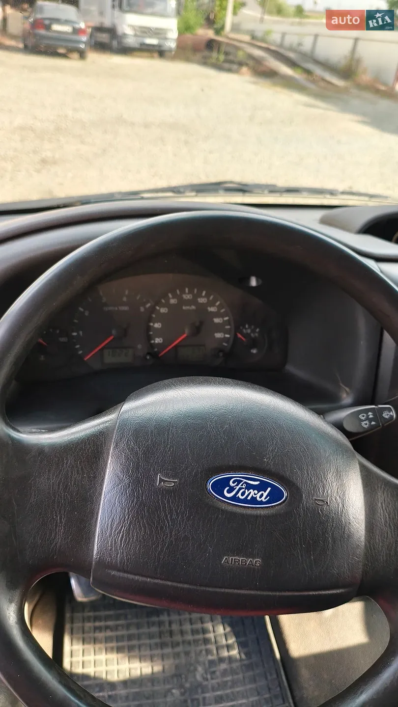 Ford Transit, 2004
