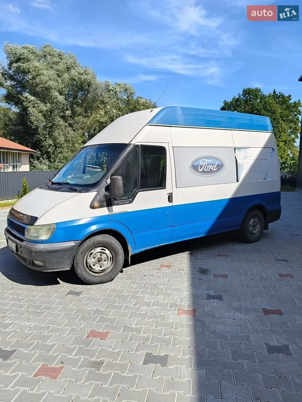 Ford Transit, 2001