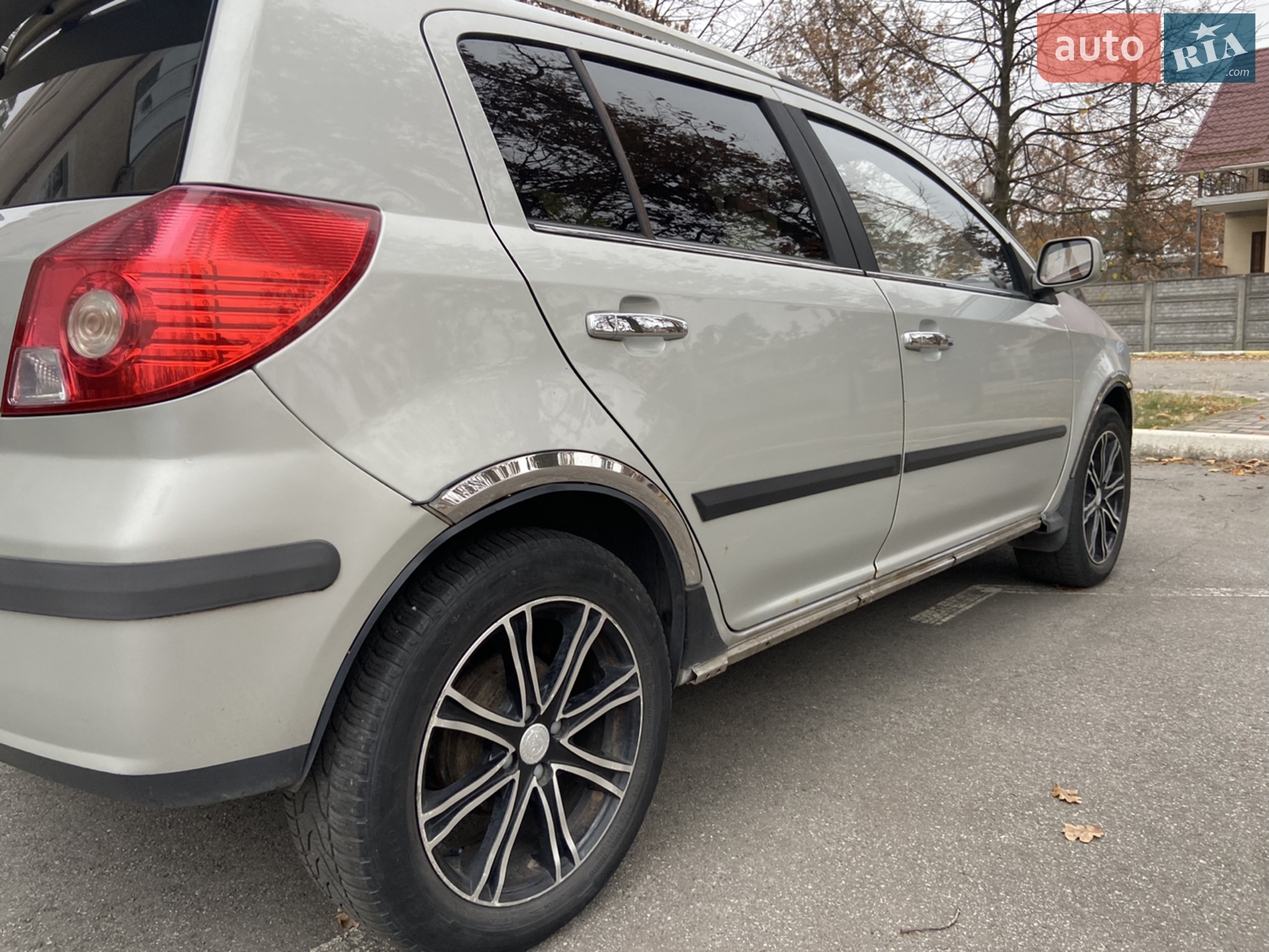 Geely MK Cross, 2014