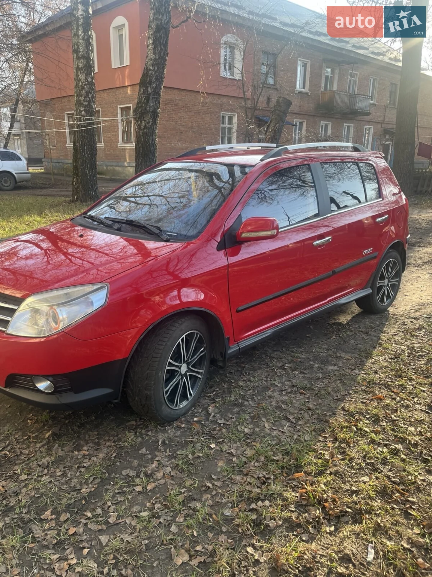 Geely MK Cross, 2012