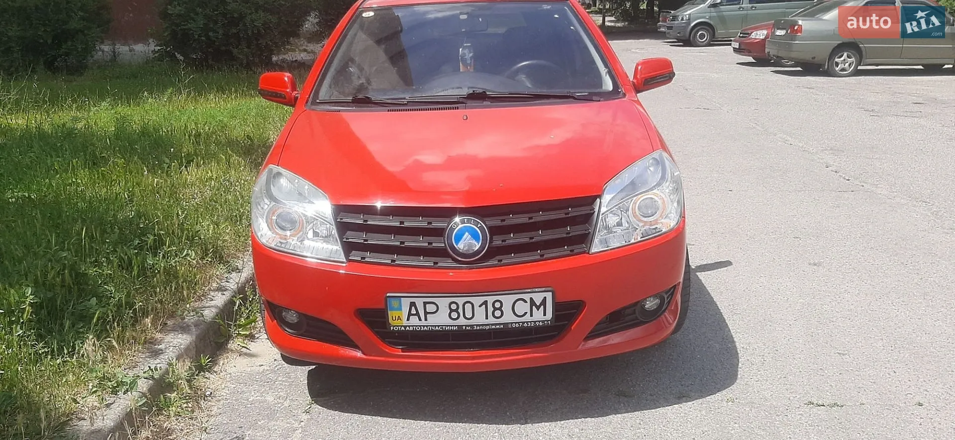Geely MK Cross, 2013