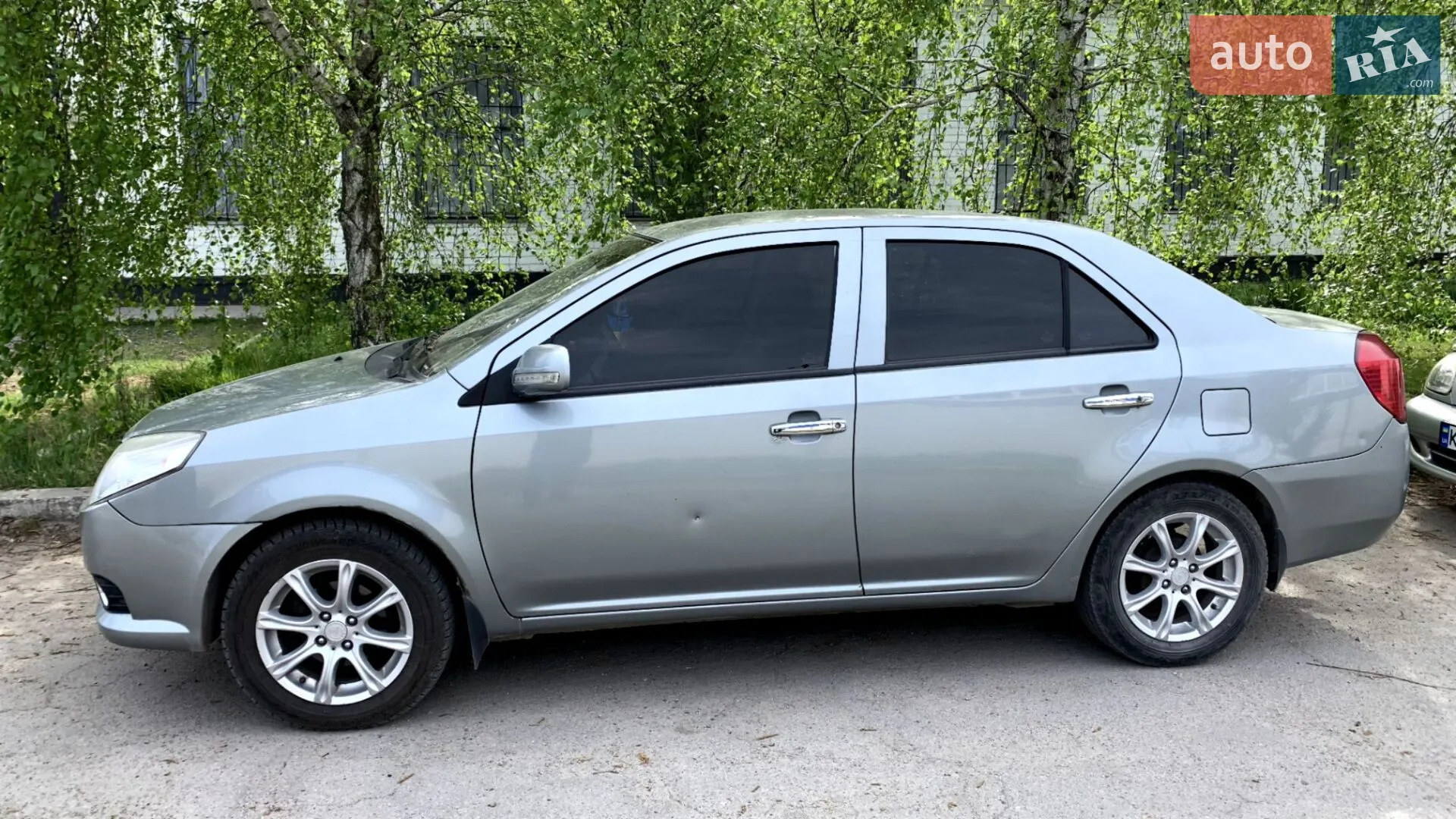 Geely MK, 2011